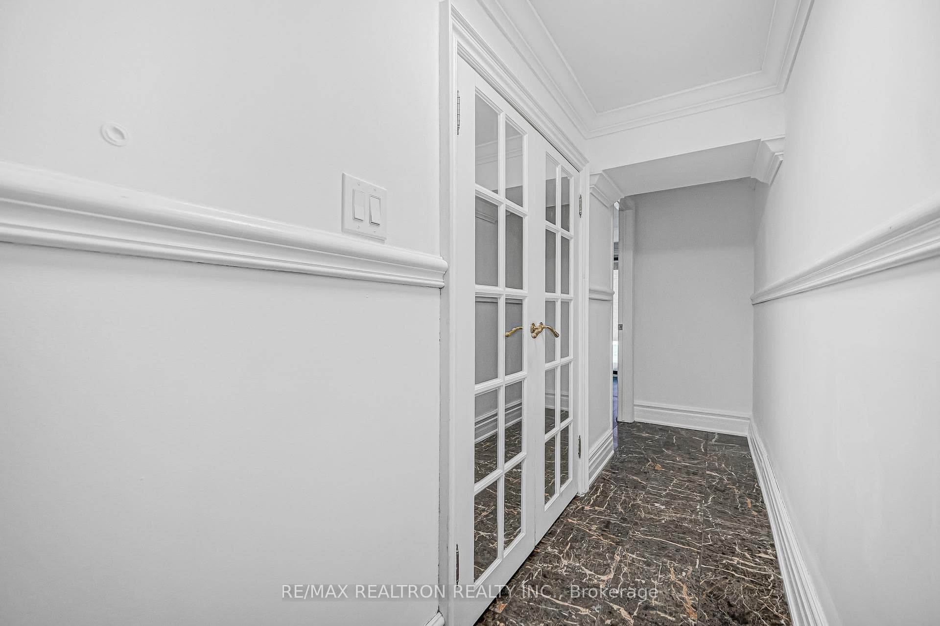 2606 Midland Avenue Unit 3B photo 34
