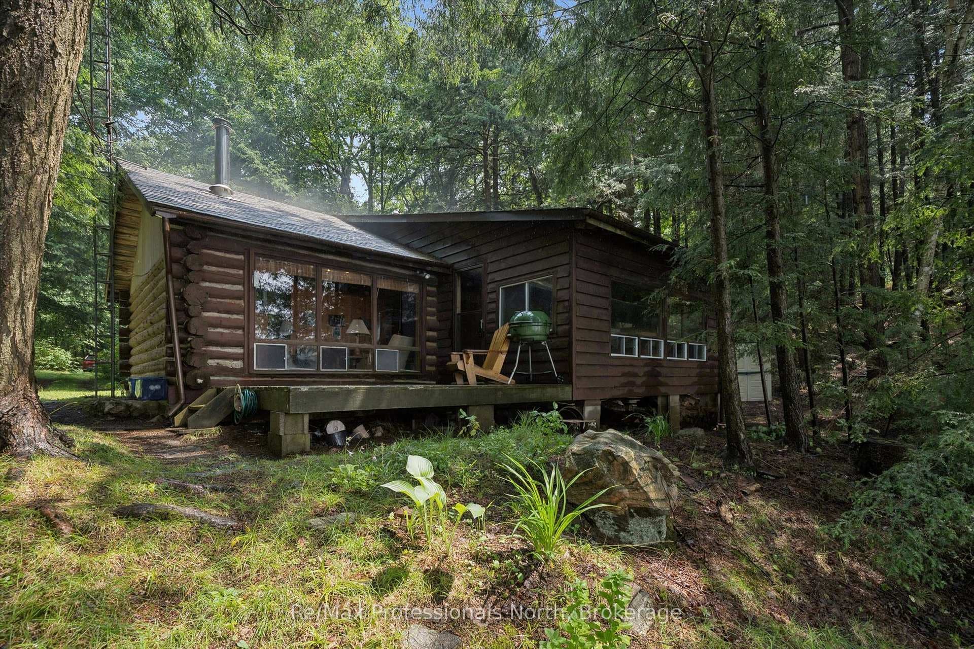 1271 Staunton Road photo 1