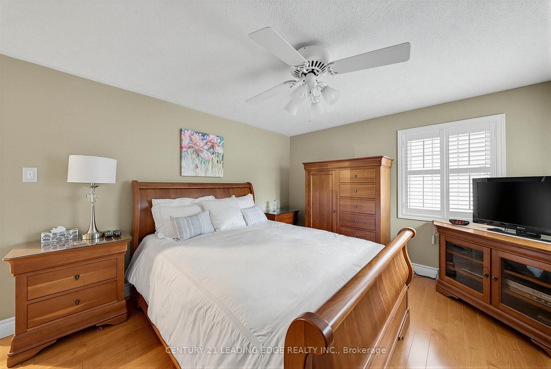 11 Hedgewood Drive photo 35