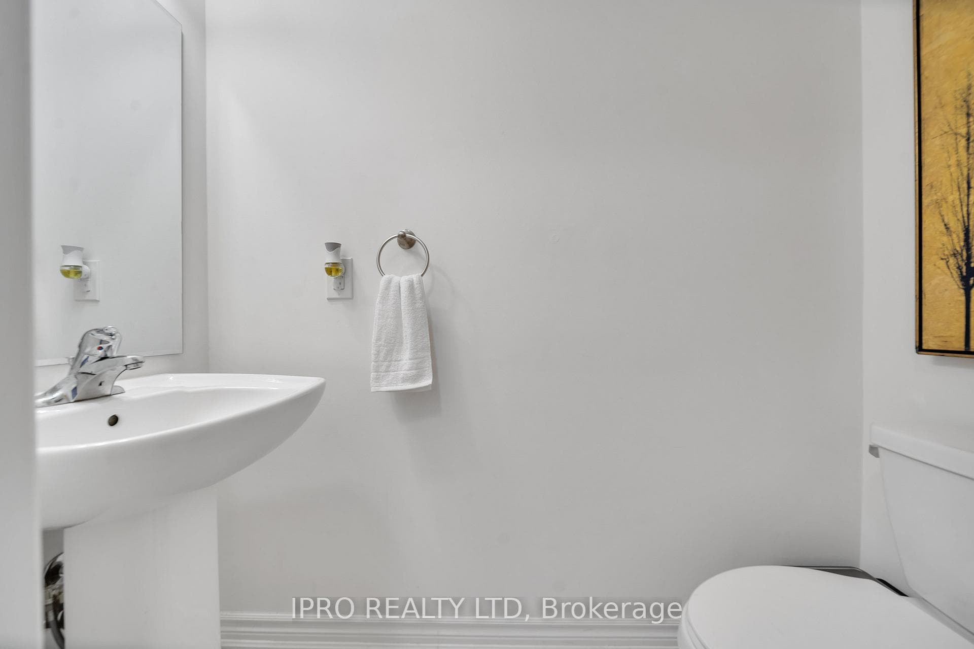 40 Averill Road photo 8