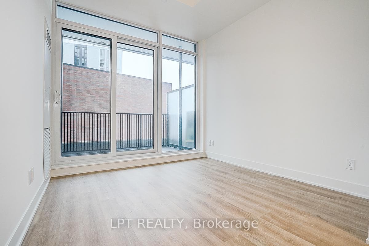 56 Andre de Grasse Street Unit Suite 914 photo 13