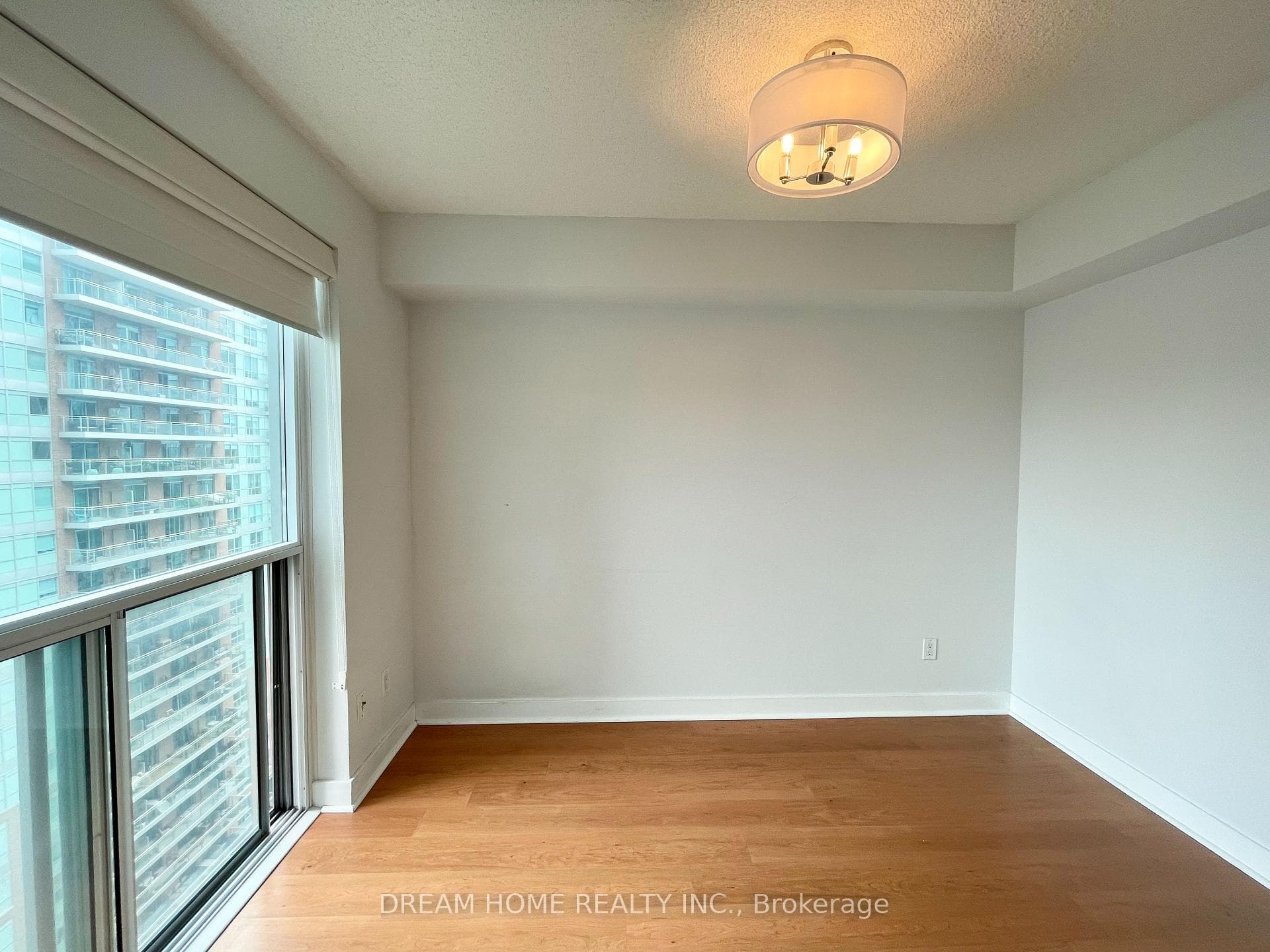 100 Western Battery Road Unit 1812 photo 4
