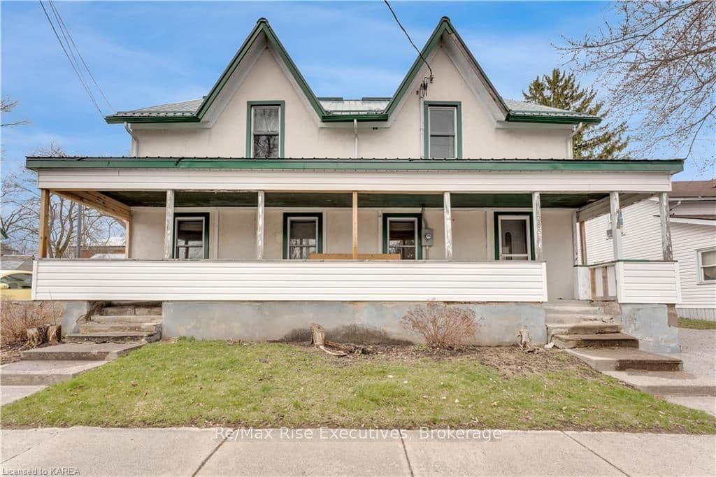 285 THOMAS Street photo 2