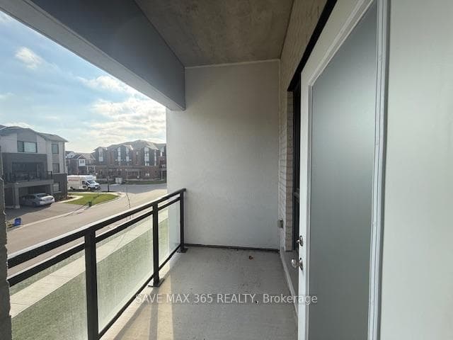 470 Gordon Krantz Avenue Unit 220 photo 13