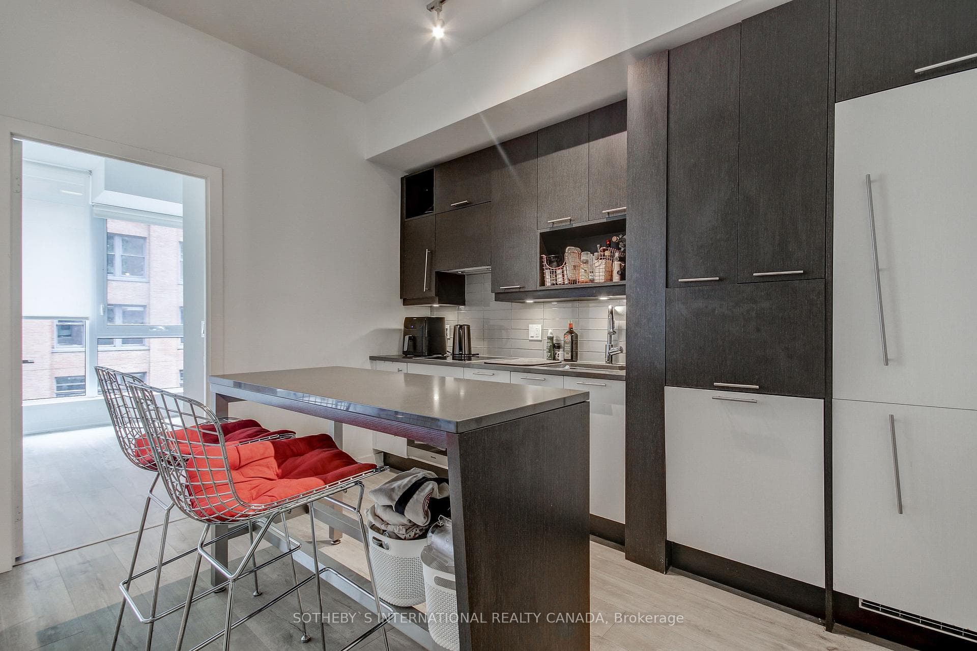 30 Nelson Street Unit 228 photo 4