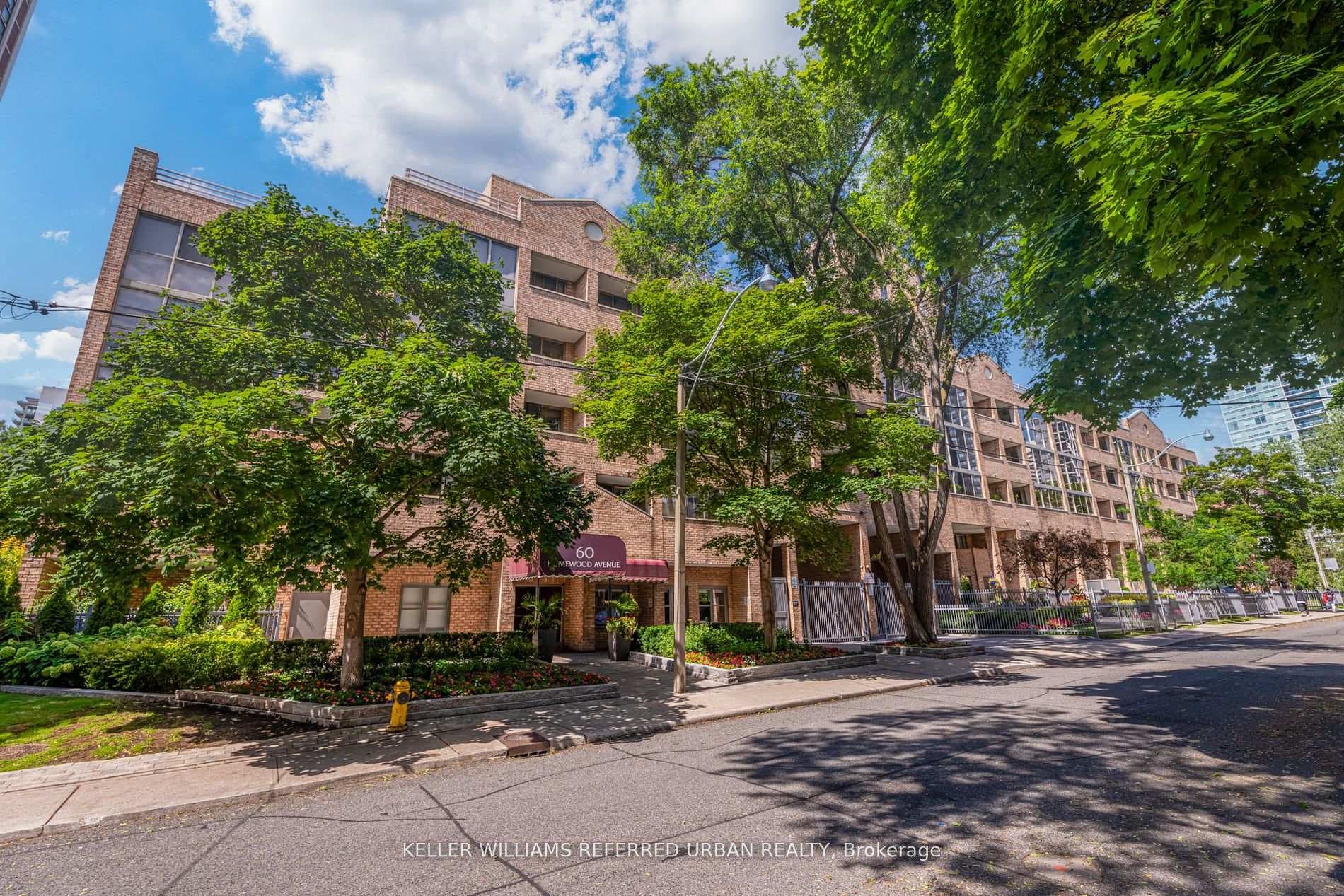 60 Homewood Avenue Unit 332 photo 2