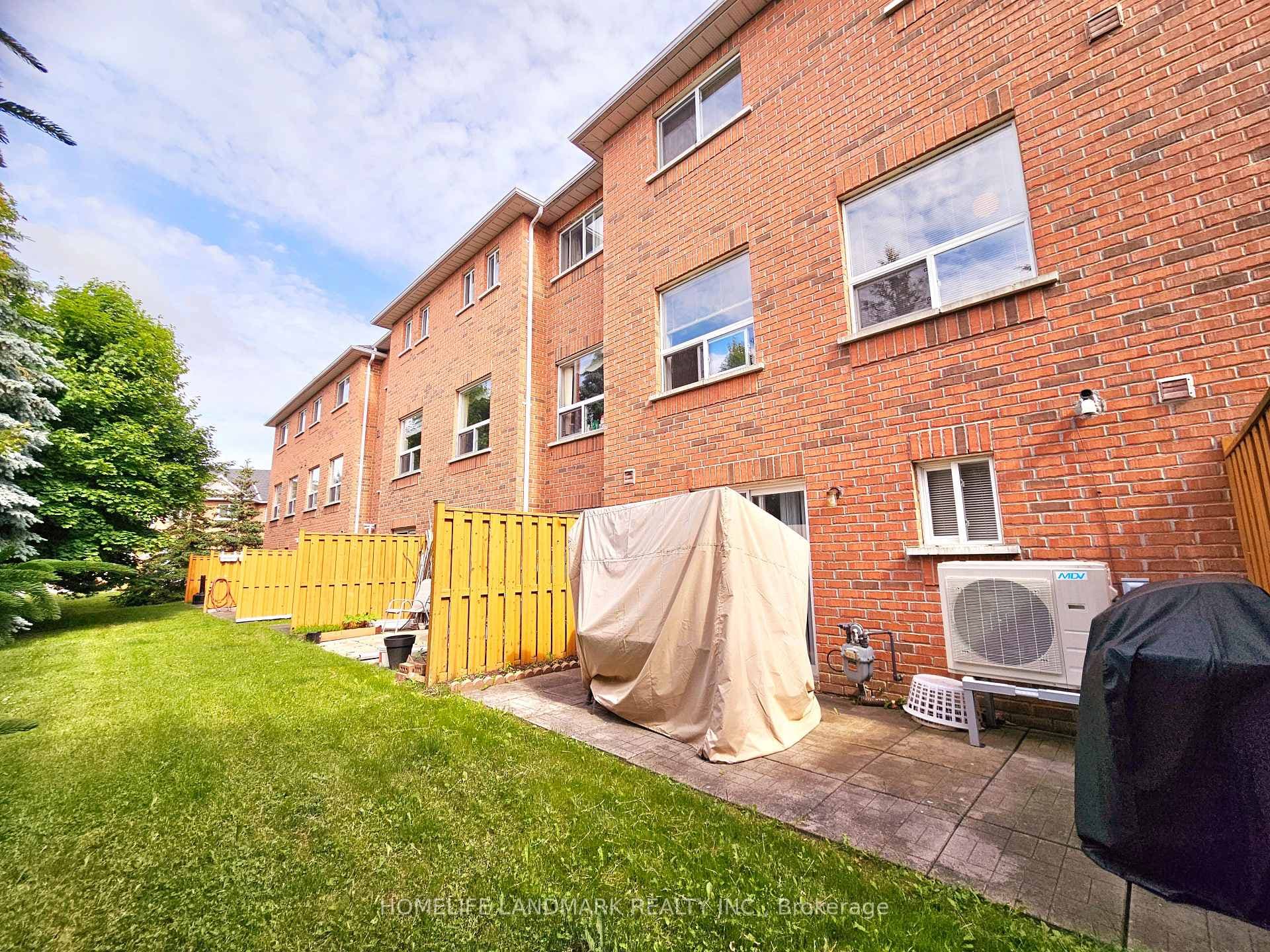 20 Interlacken Way photo 22