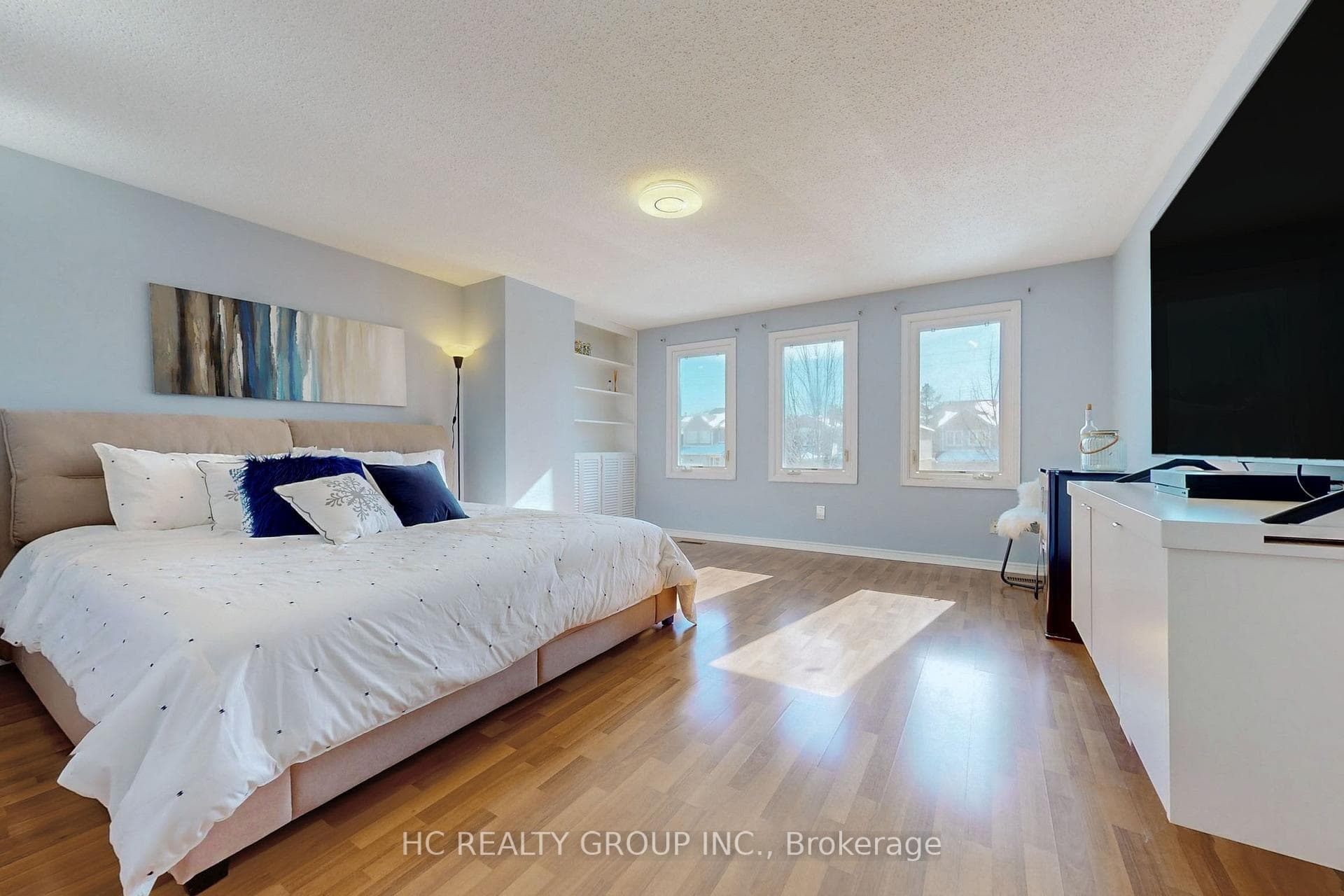 18 Major Oak Terrace photo 16