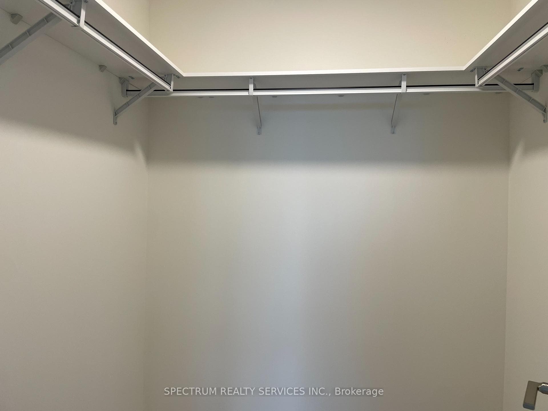 15 Watergarden Drive Unit 323 photo 12