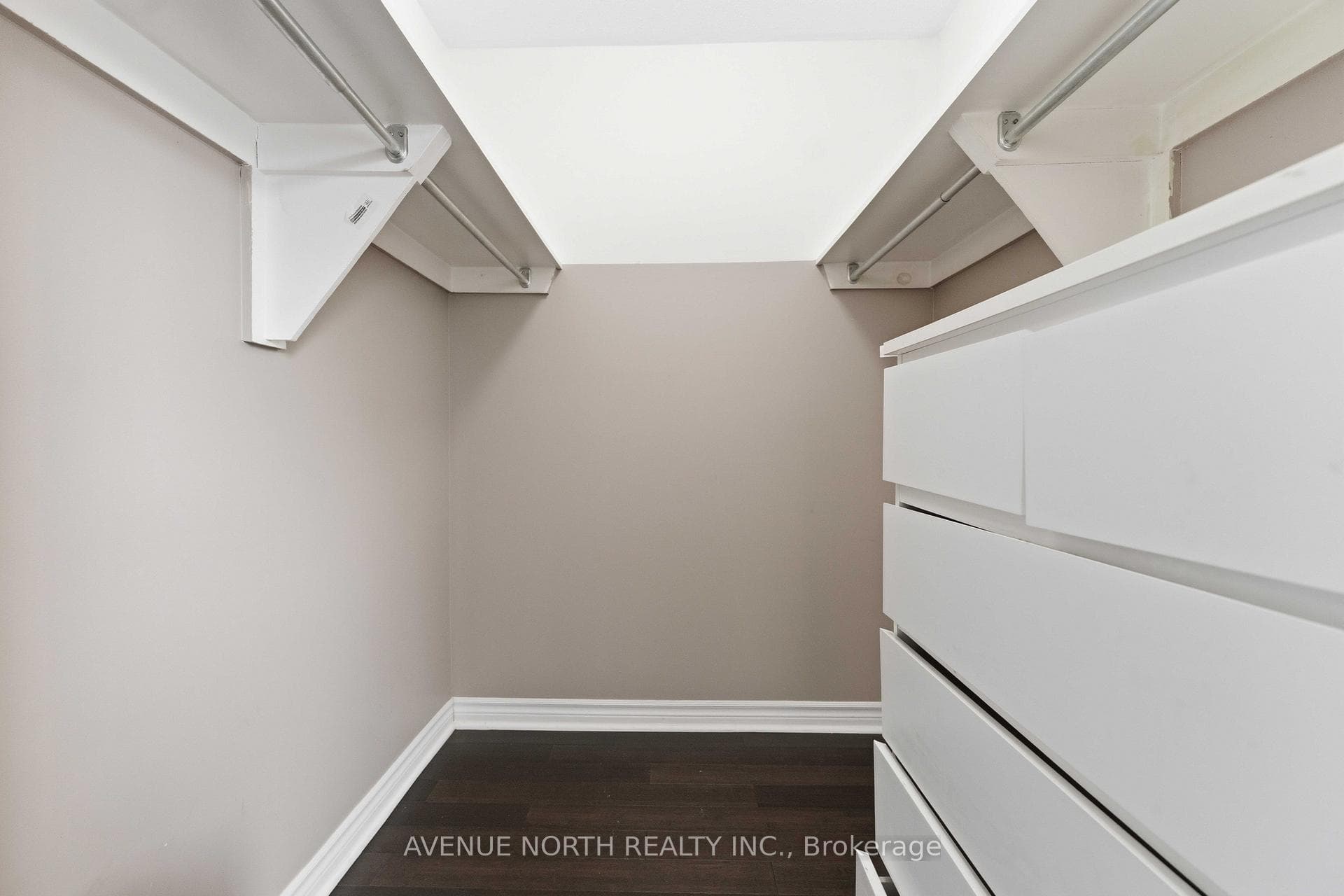 7 Hendrie Court photo 17