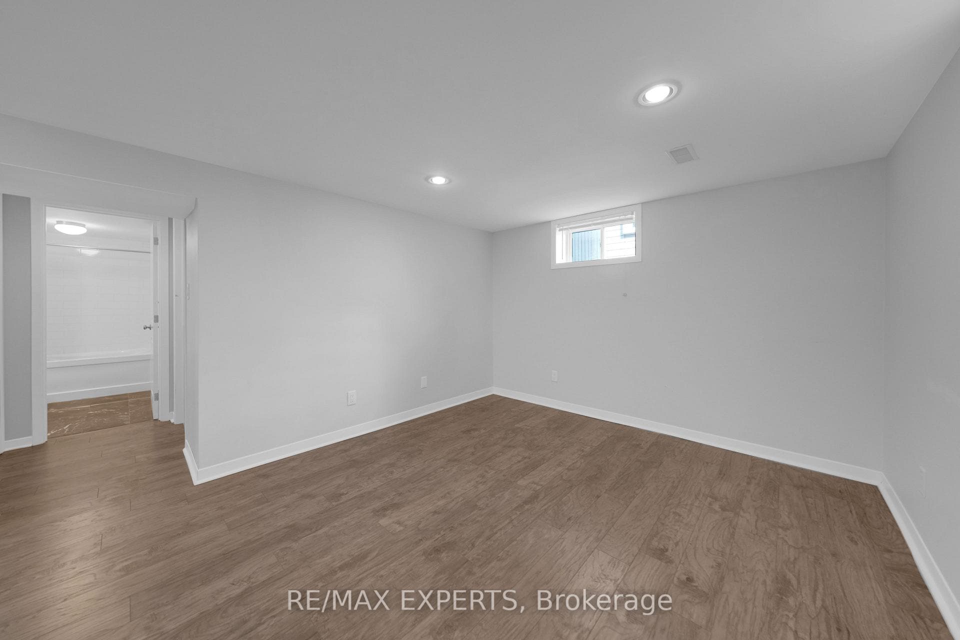 87 Eugenia Street Unit LOWER photo 14