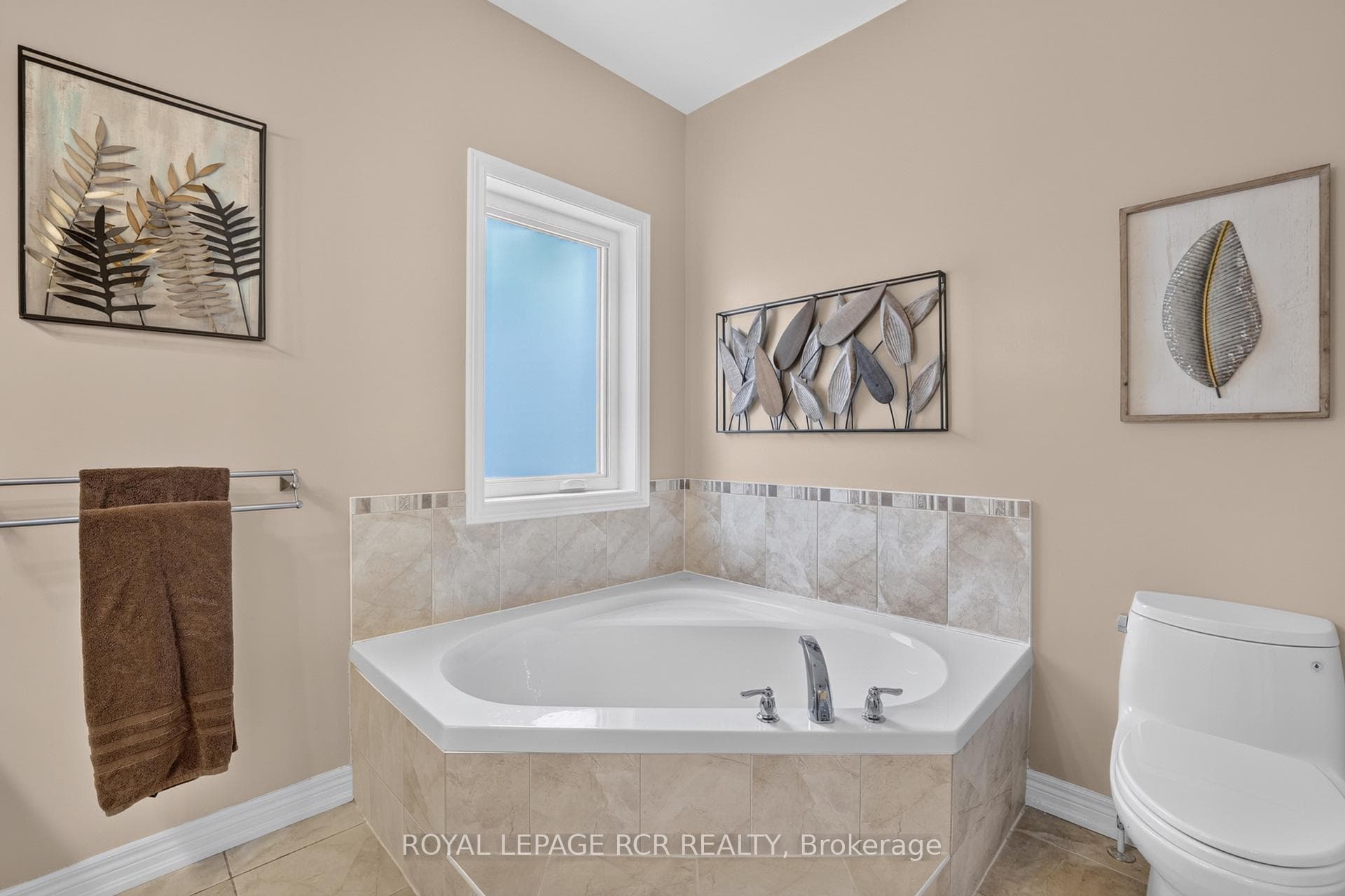 30 Borland Crescent photo 24