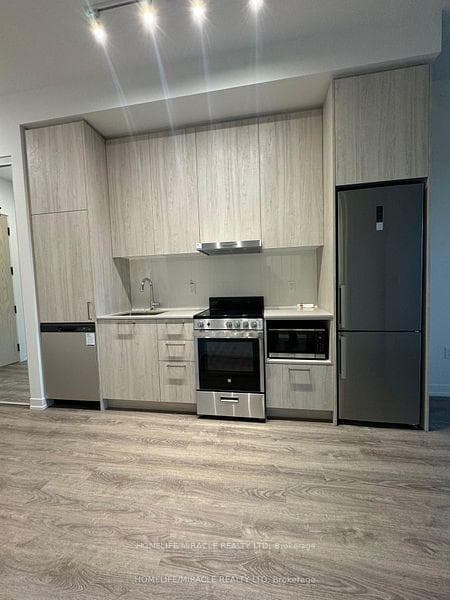 195 Commerce Street Unit 205 photo 5
