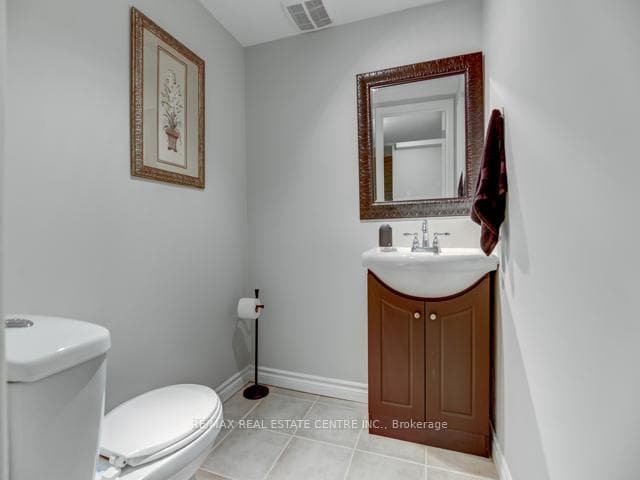 3652 Emery Drive photo 23