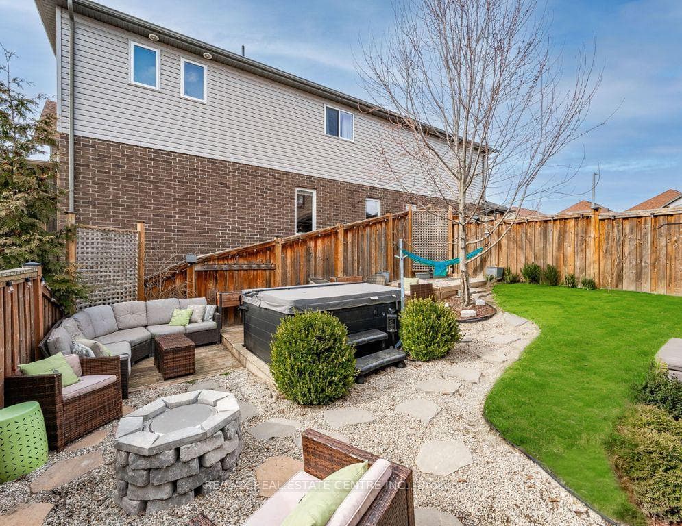 100 Ingram Drive photo 24
