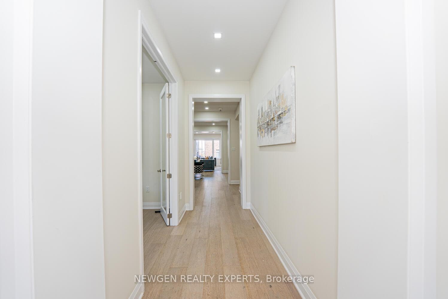 53 Lipscott Drive photo 6