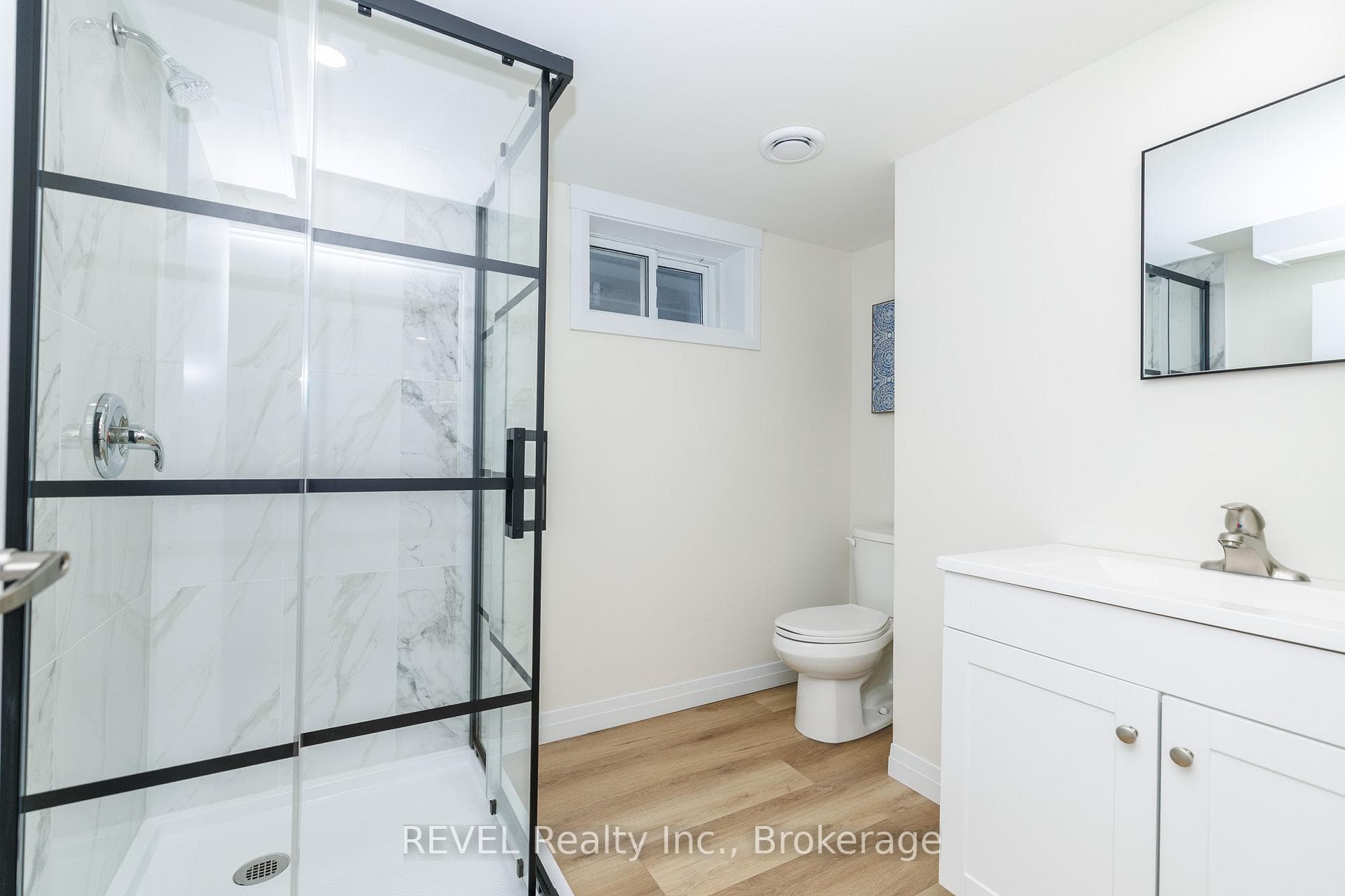 9 Colborne Street photo 26