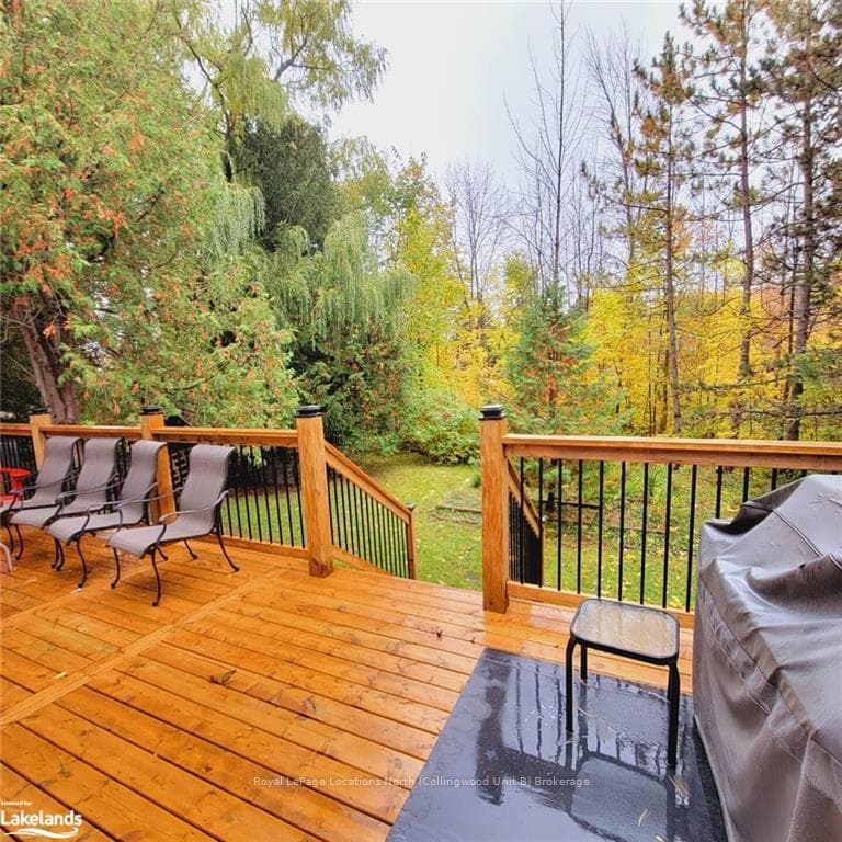 145 CAMPBELL Crescent photo 13