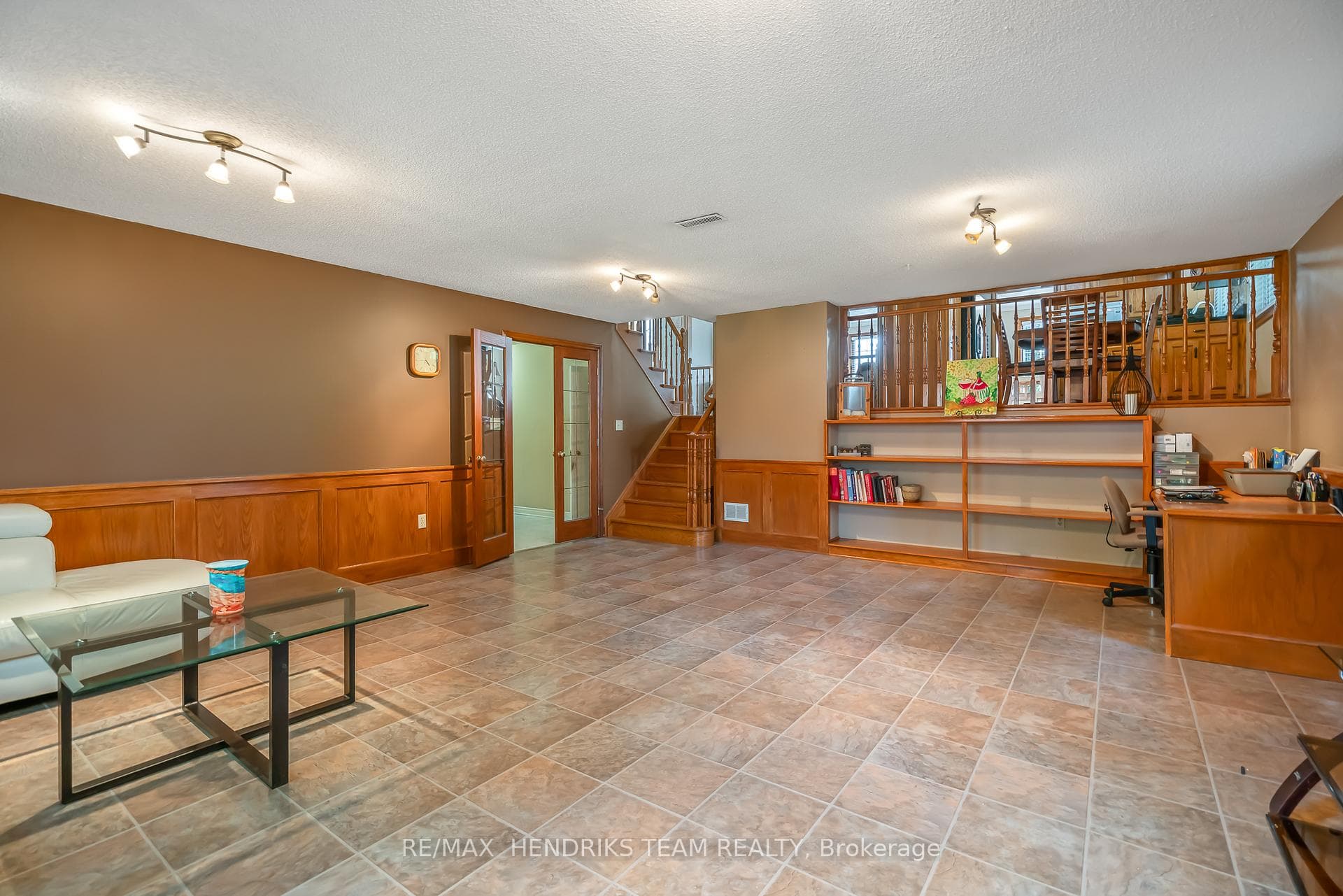 3688 Cardinal Drive photo 20