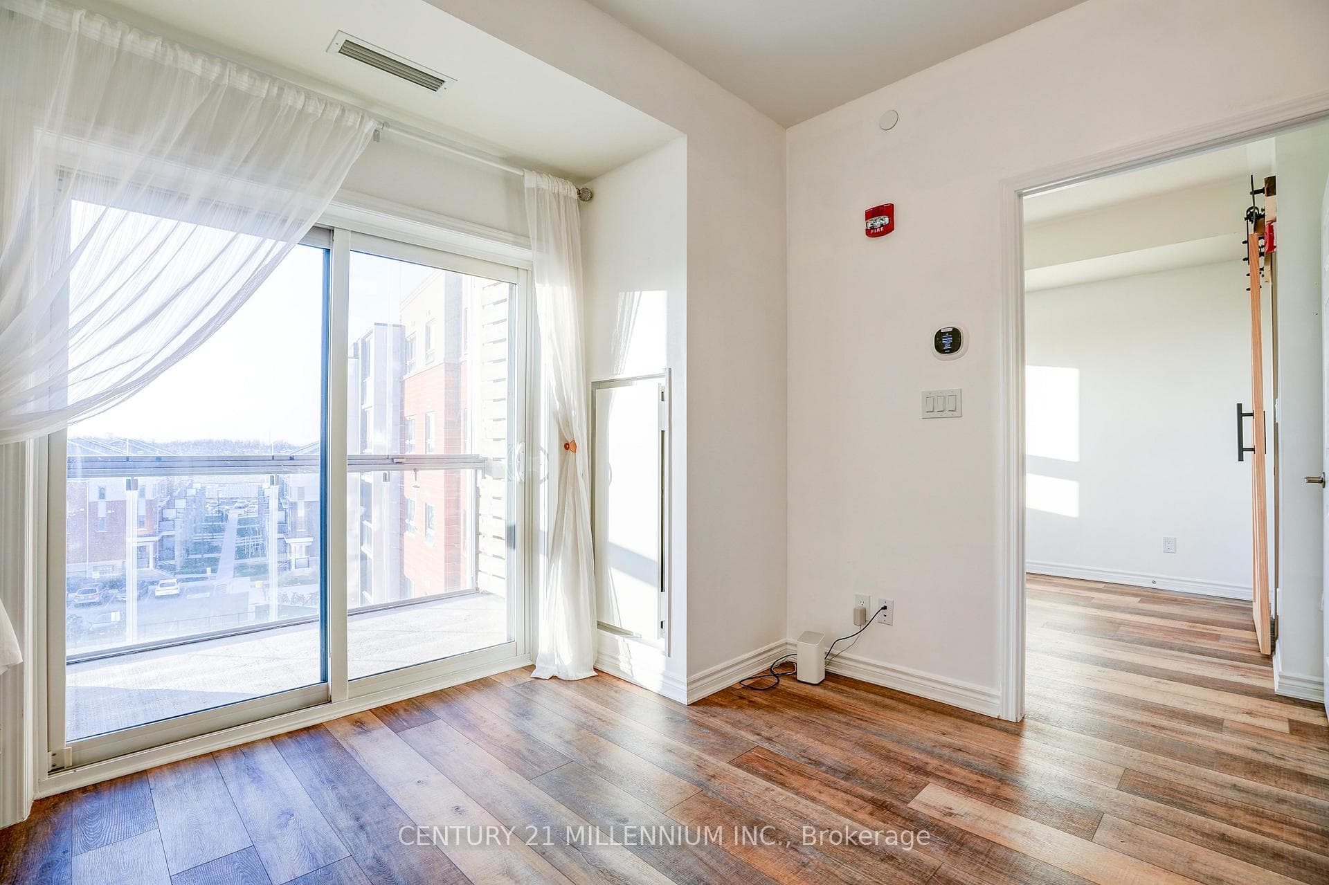 200 Lagerfeld Drive Unit 527 photo 17