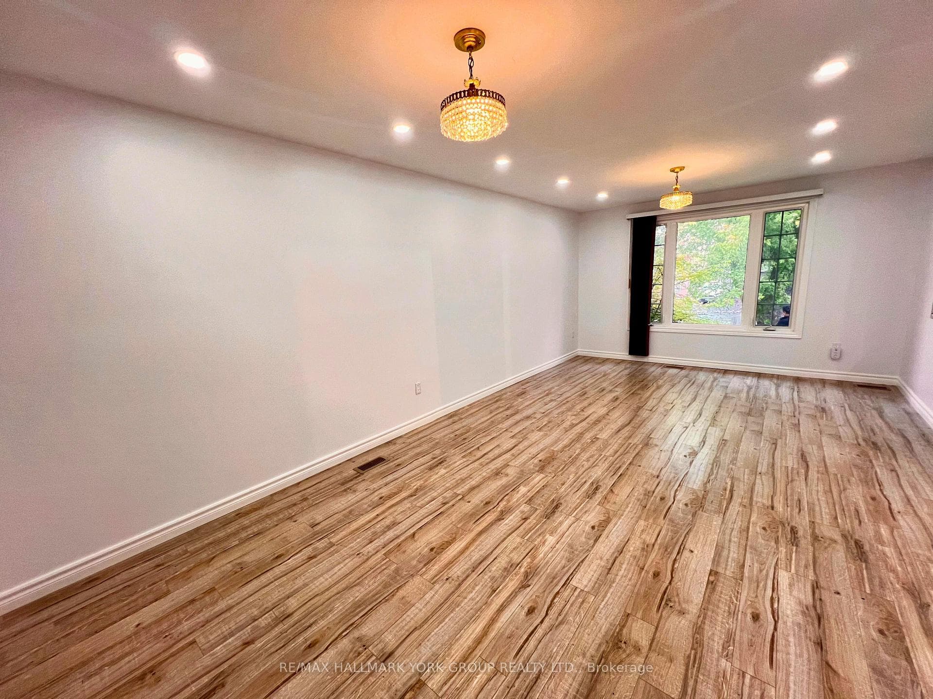 490 Dixon Boulevard Unit Main photo 4