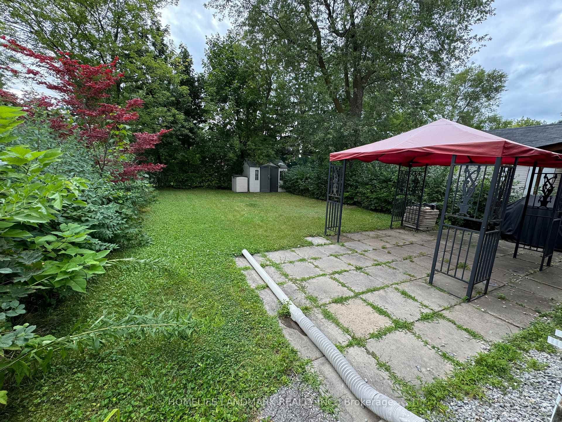 248 Axminster Drive photo 15