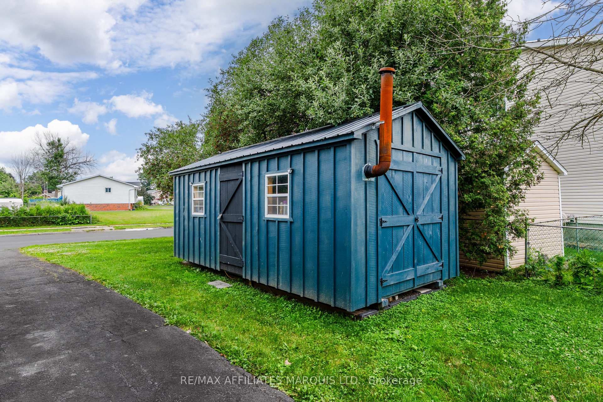 700 Lynn Street photo 34