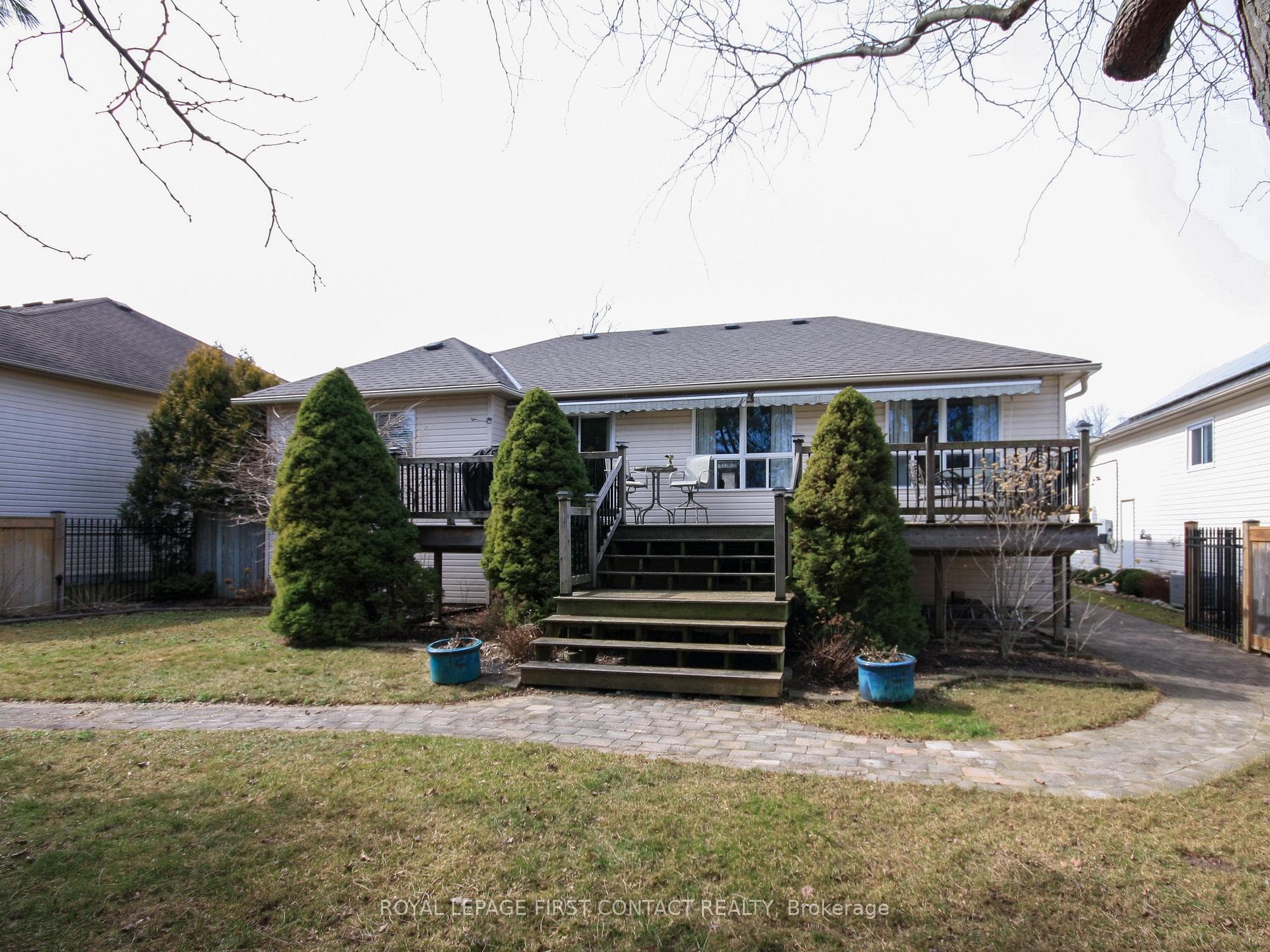 118 Silver Birch Avenue photo 26
