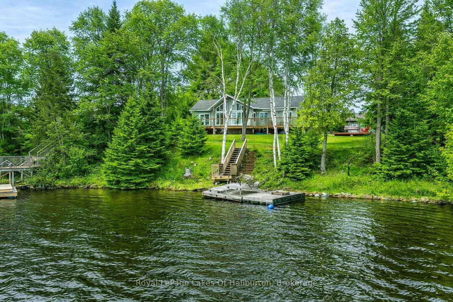 1384 North Shore Road photo 2