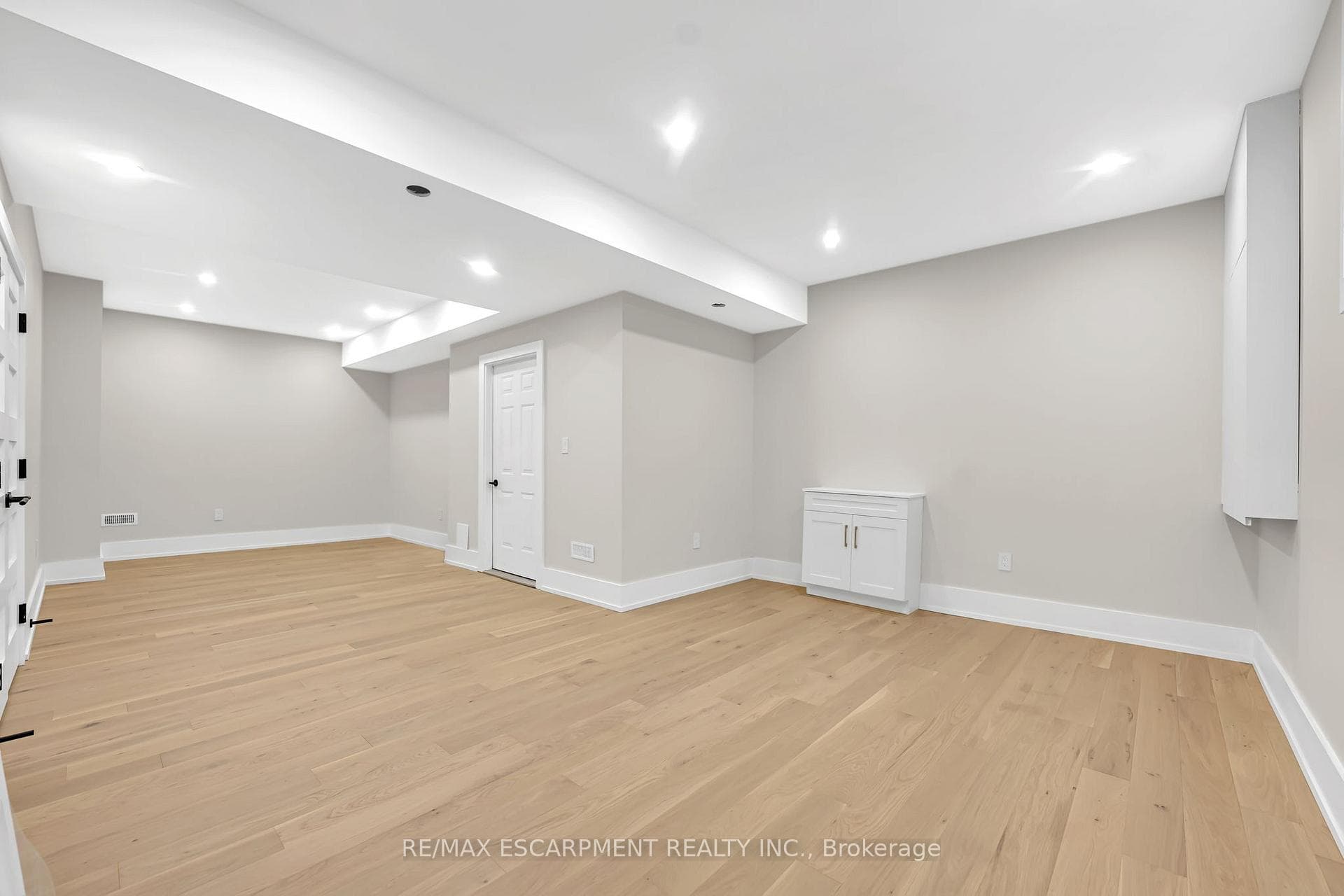 369 Wade Street photo 39