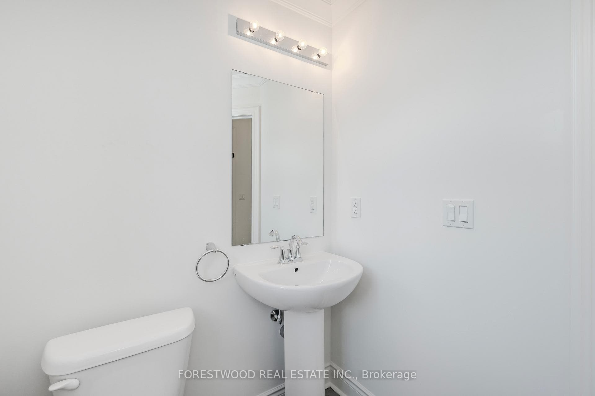 22 Bluebird Place photo 11