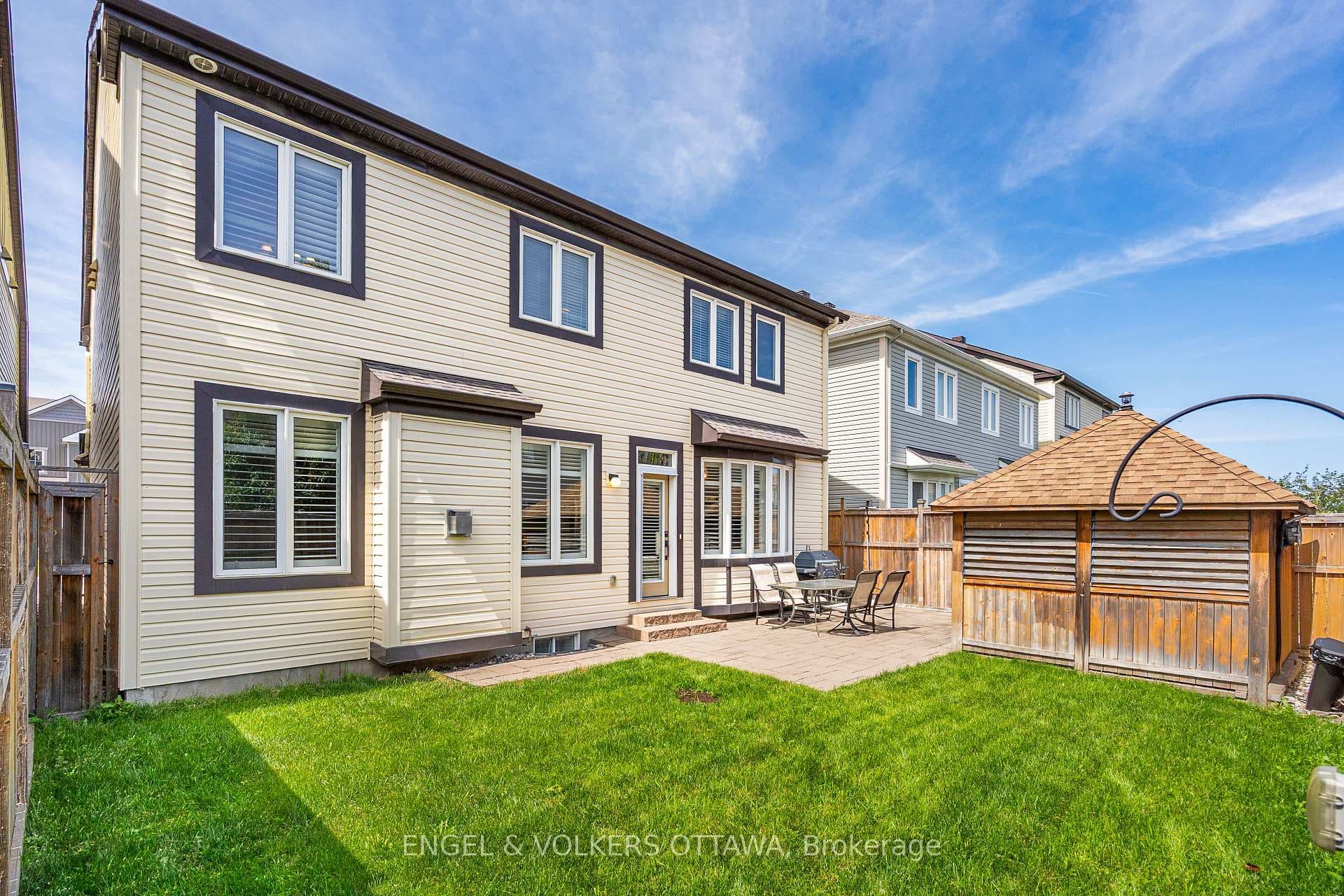 520 Brigatine Avenue photo 38