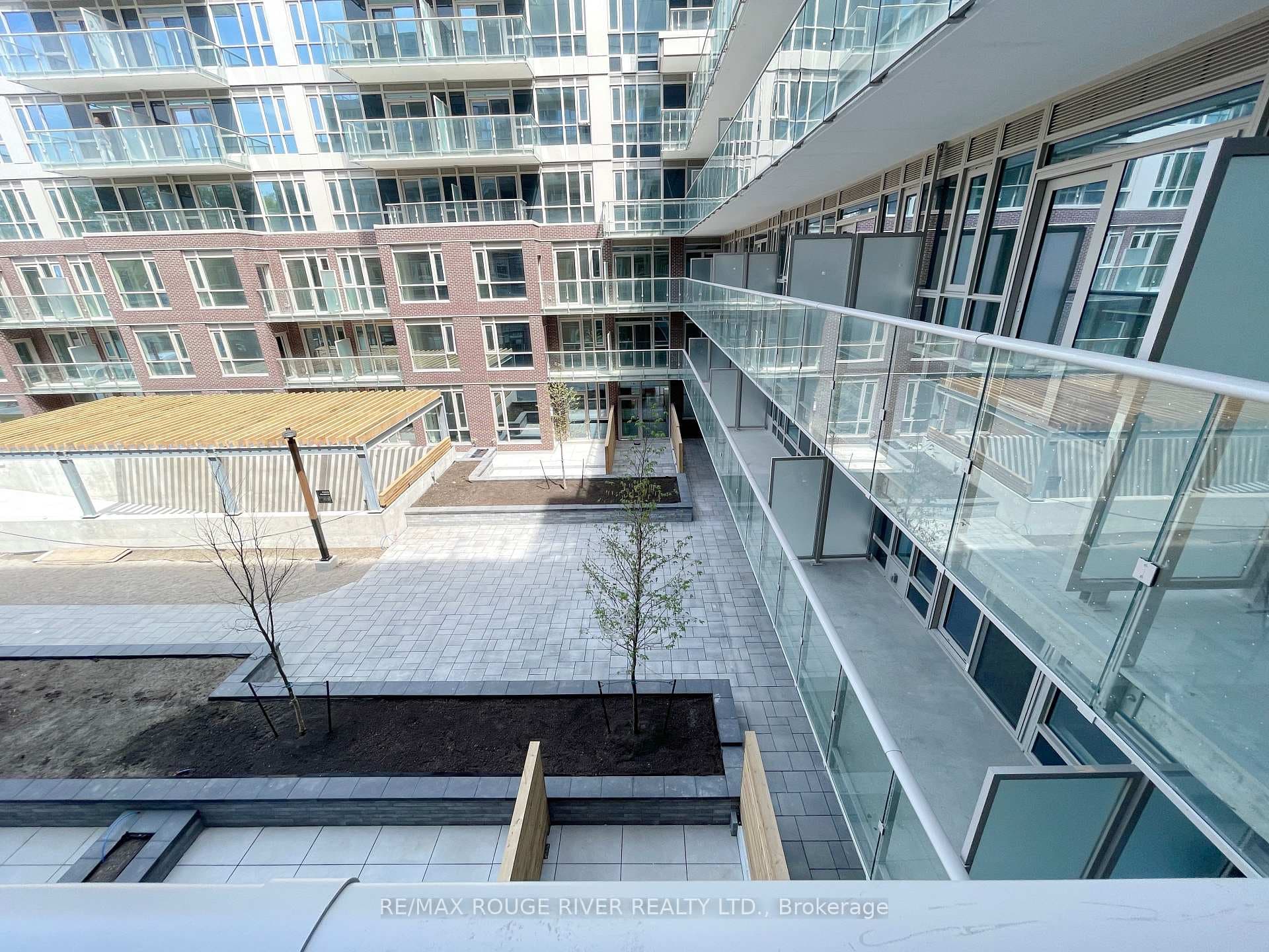 150 Logan Avenue Unit 314 photo 21