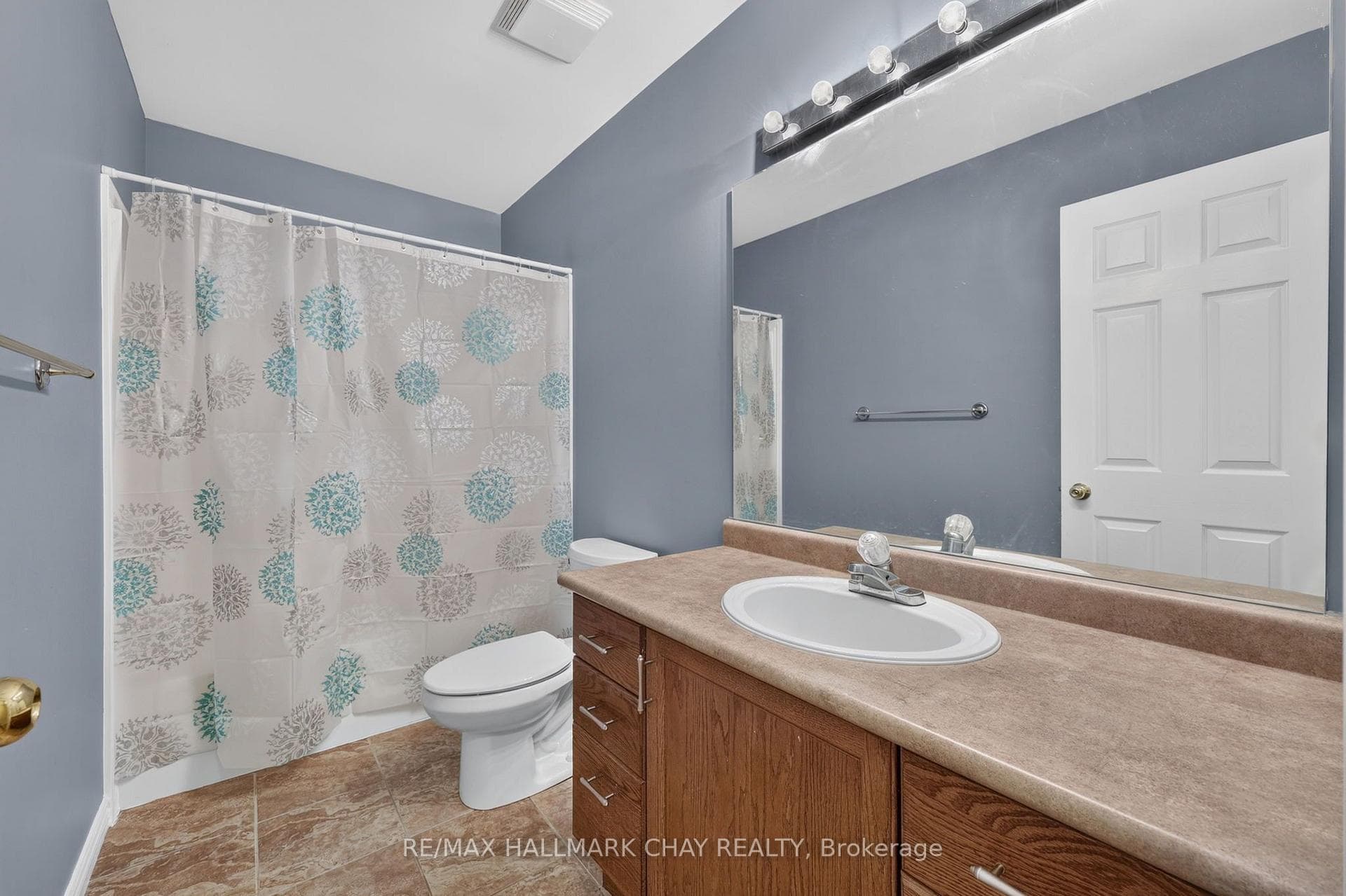 39 Hanmer Street photo 6