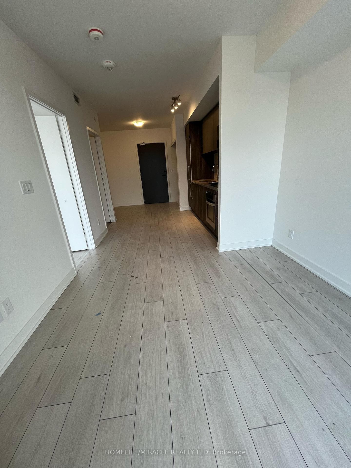 2031 Kennedy Road Unit 1620 photo 8