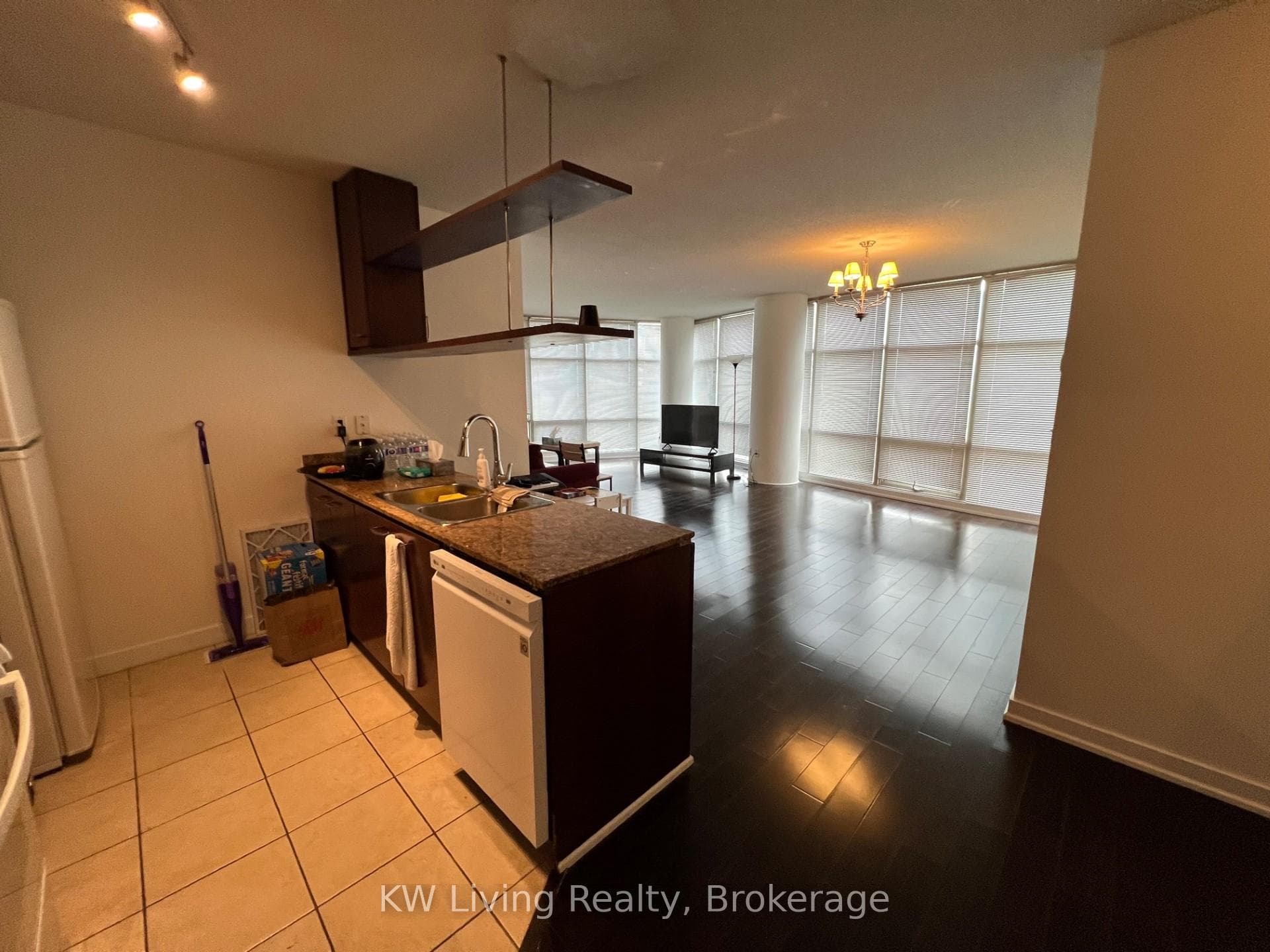 35 Mariner Terrace Unit 312 photo 9