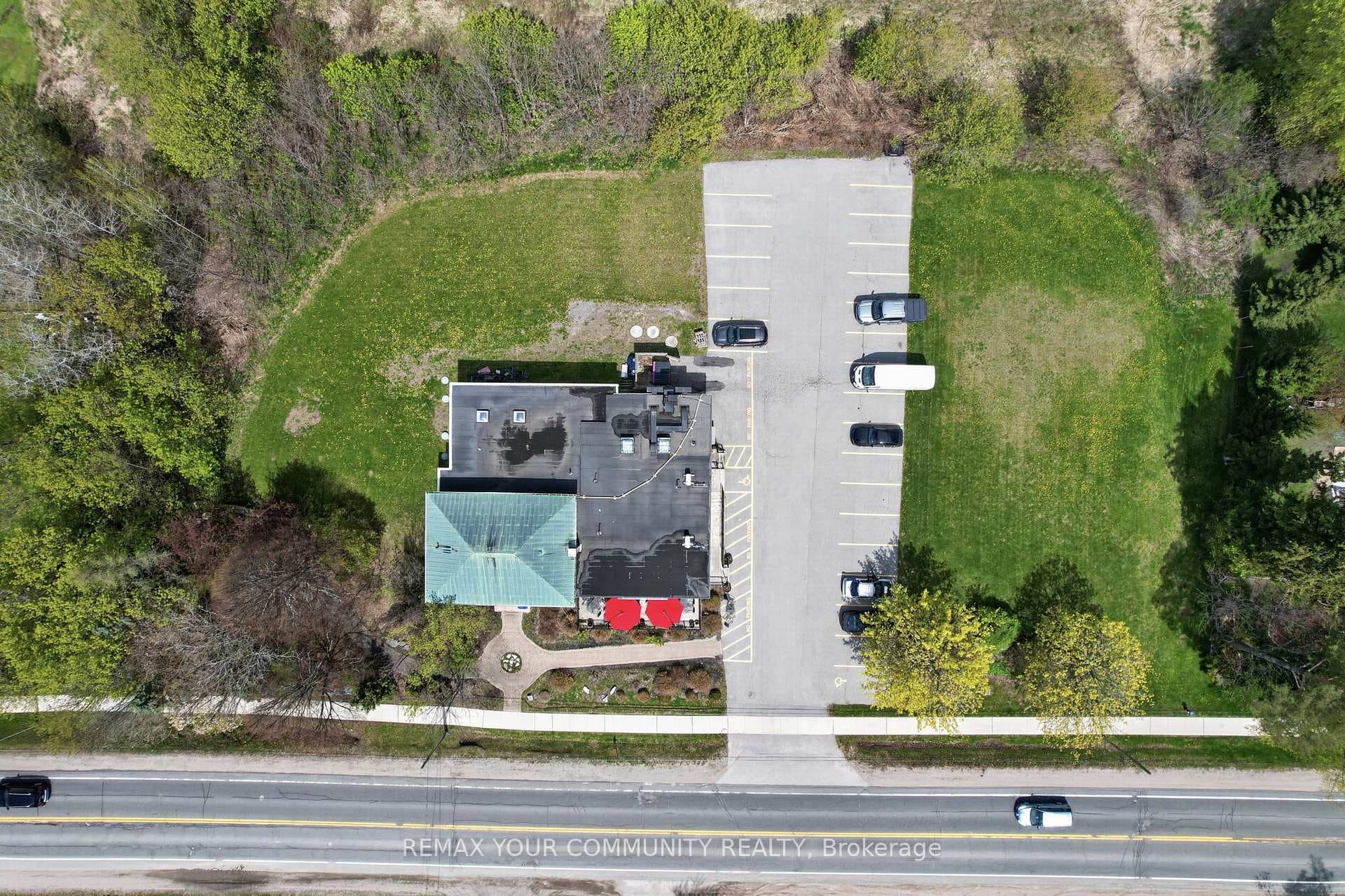 4240 Simcoe County Rd 88 Road photo 28