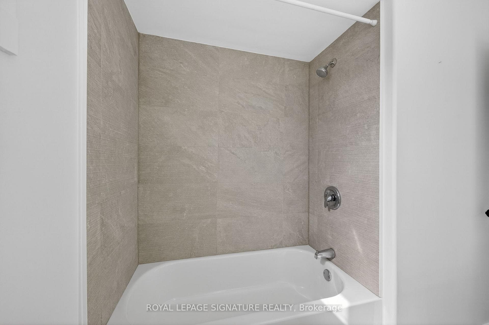 724 Balaton Avenue Unit Main photo 23