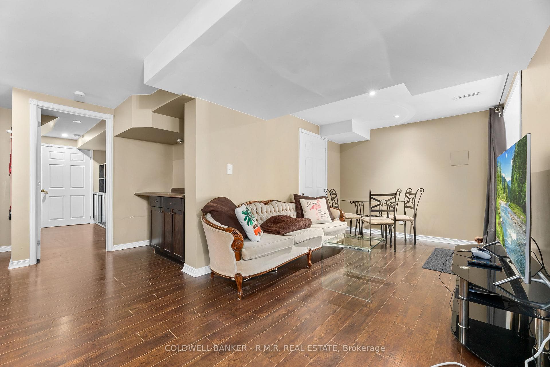 62 Ipswich Place photo 32