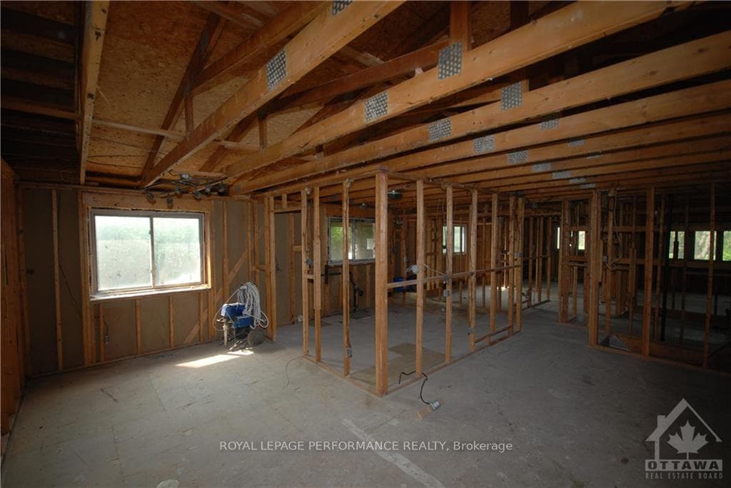 63 BENLEA Drive photo 8