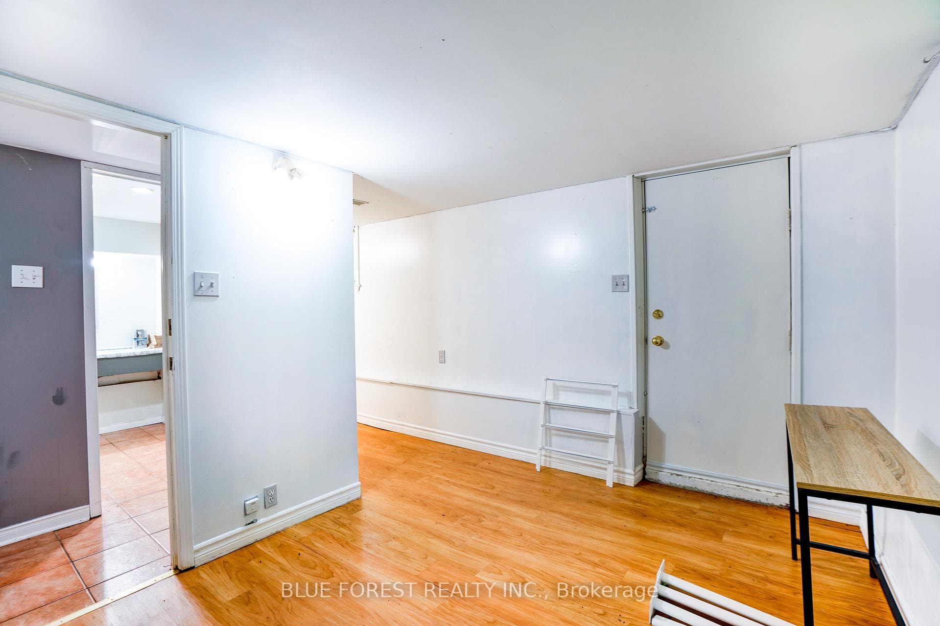 236 Bernard Avenue photo 28