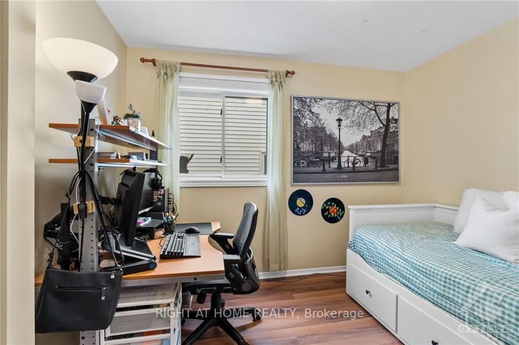 5 MORESBY Drive photo 22