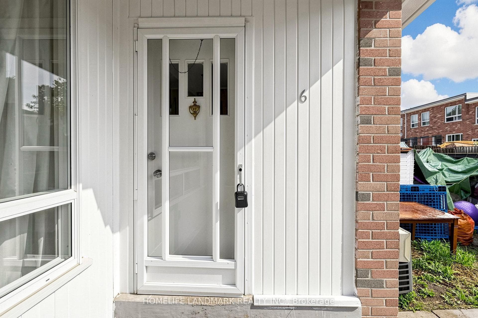 61 Ardglen Drive Unit 6 photo 9
