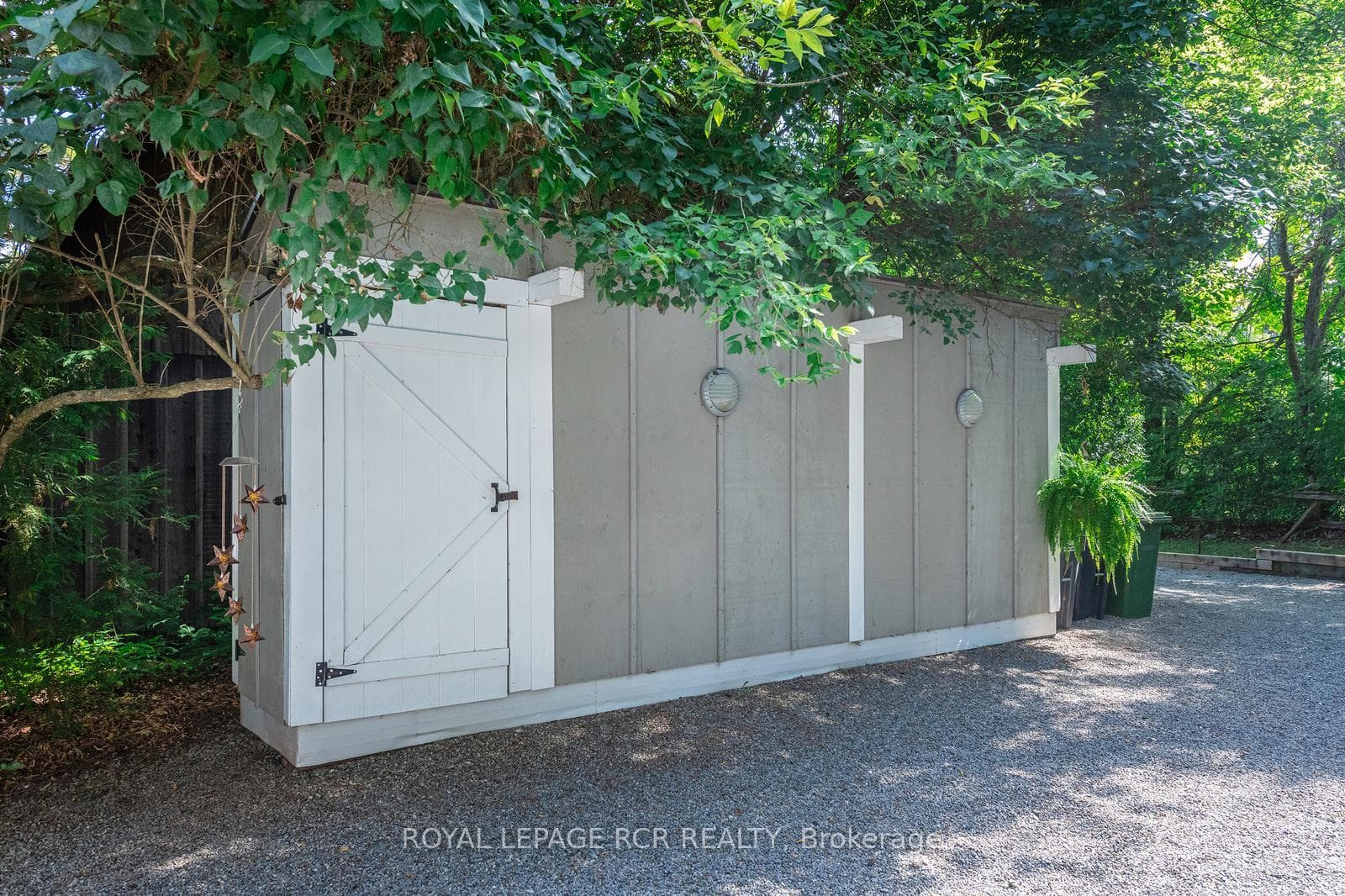 114 Kennedy Road photo 27