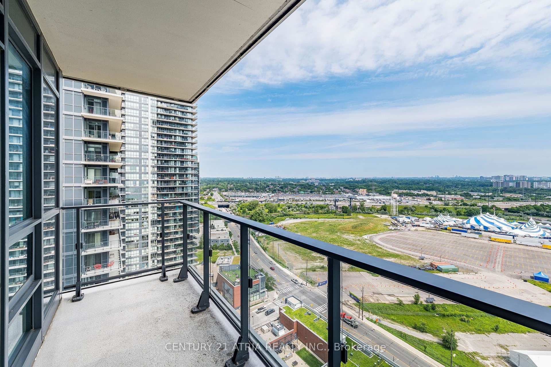 2212 Lake Shore Boulevard Unit 2808 photo 34