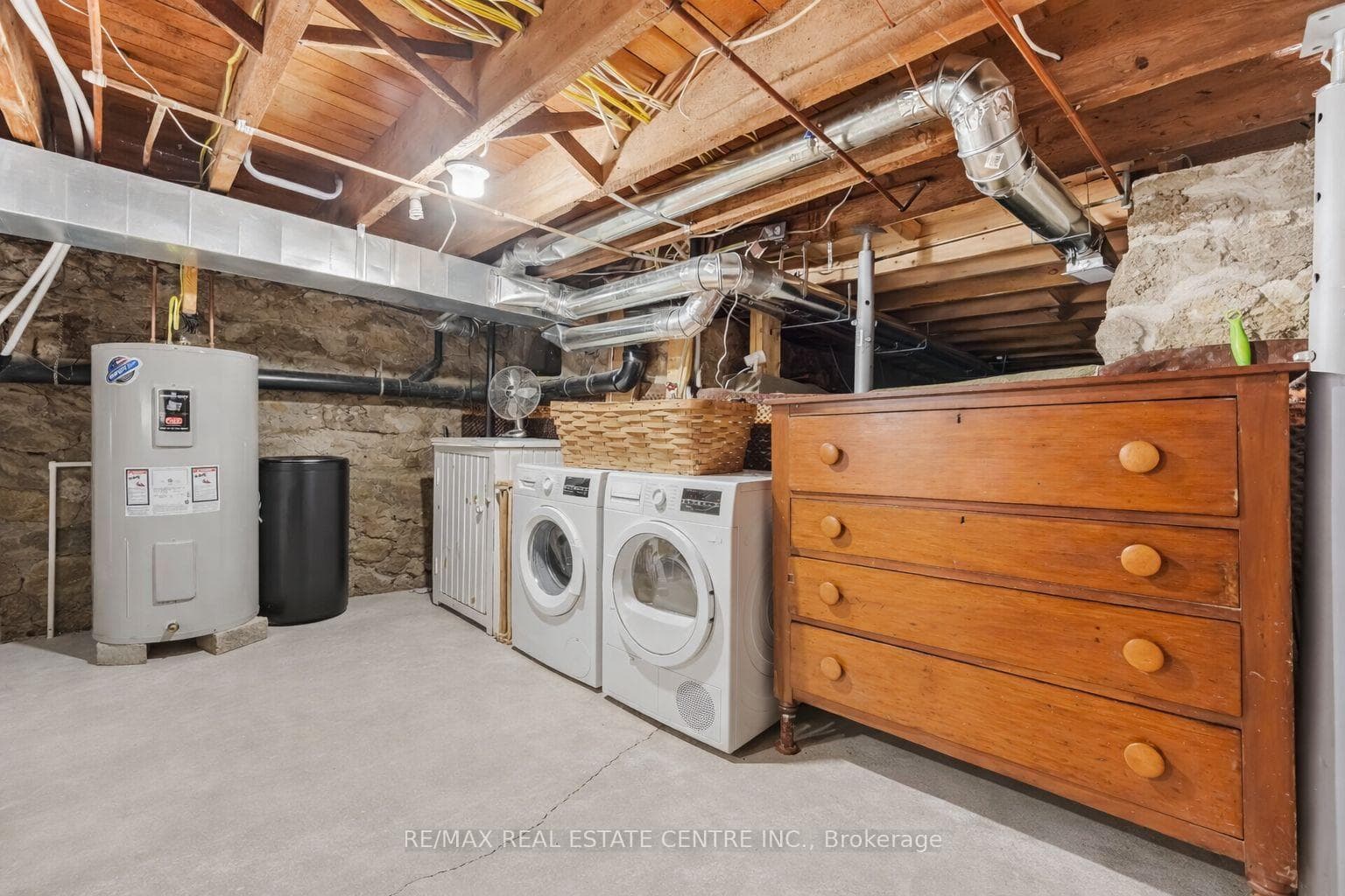 34 Zina Street photo 41