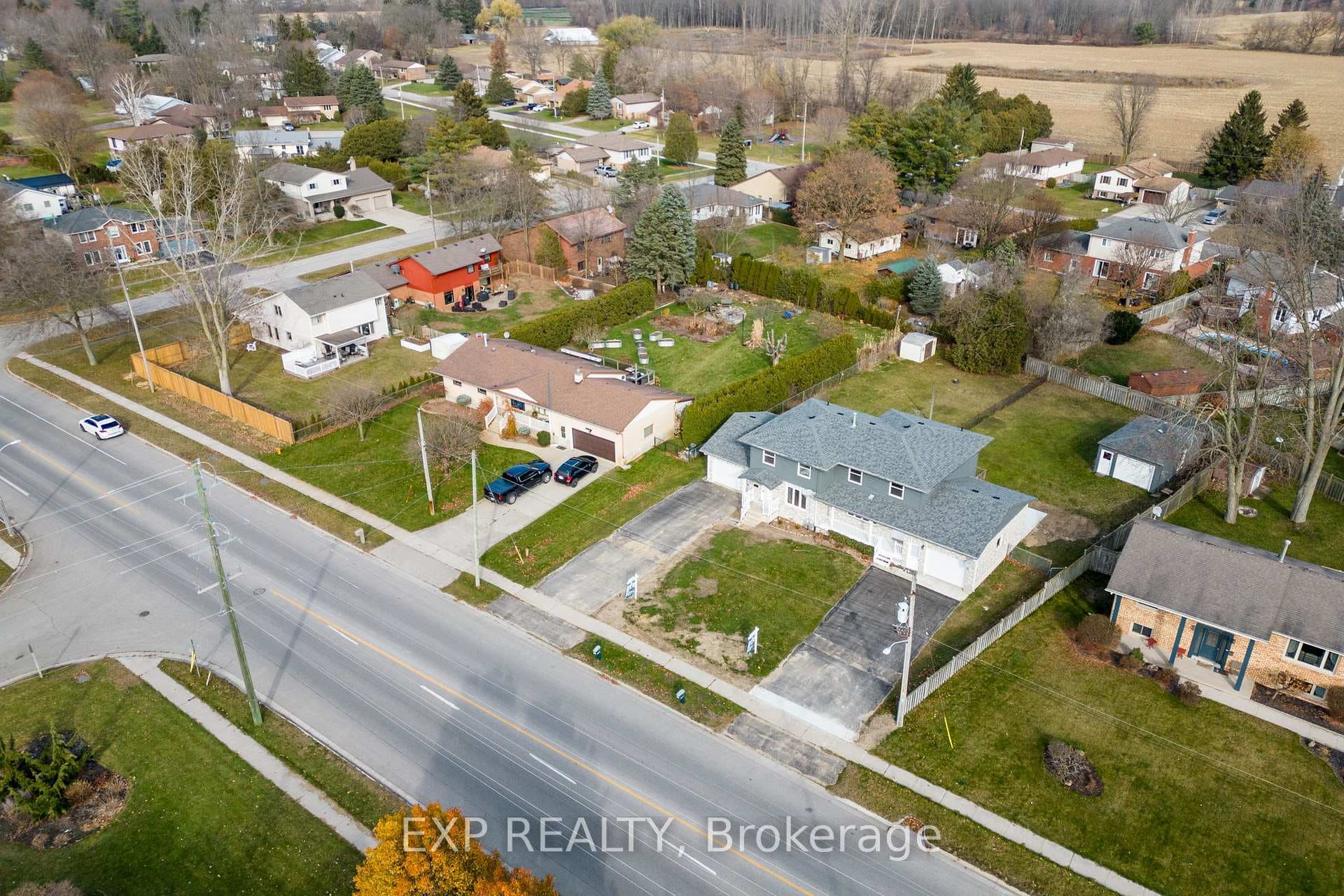 22264 ADELAIDE Street photo 39