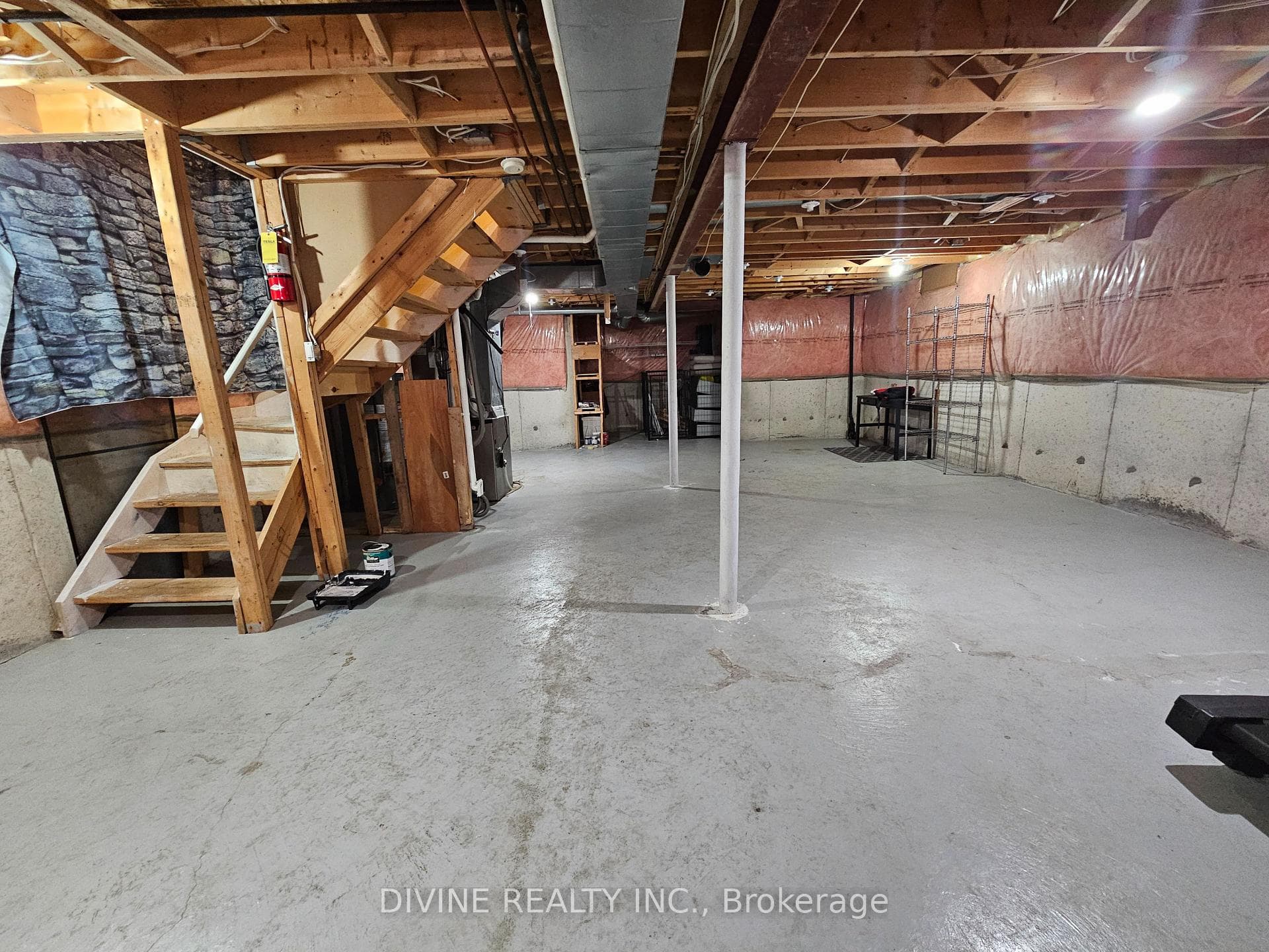 5346 Flatford Road photo 30