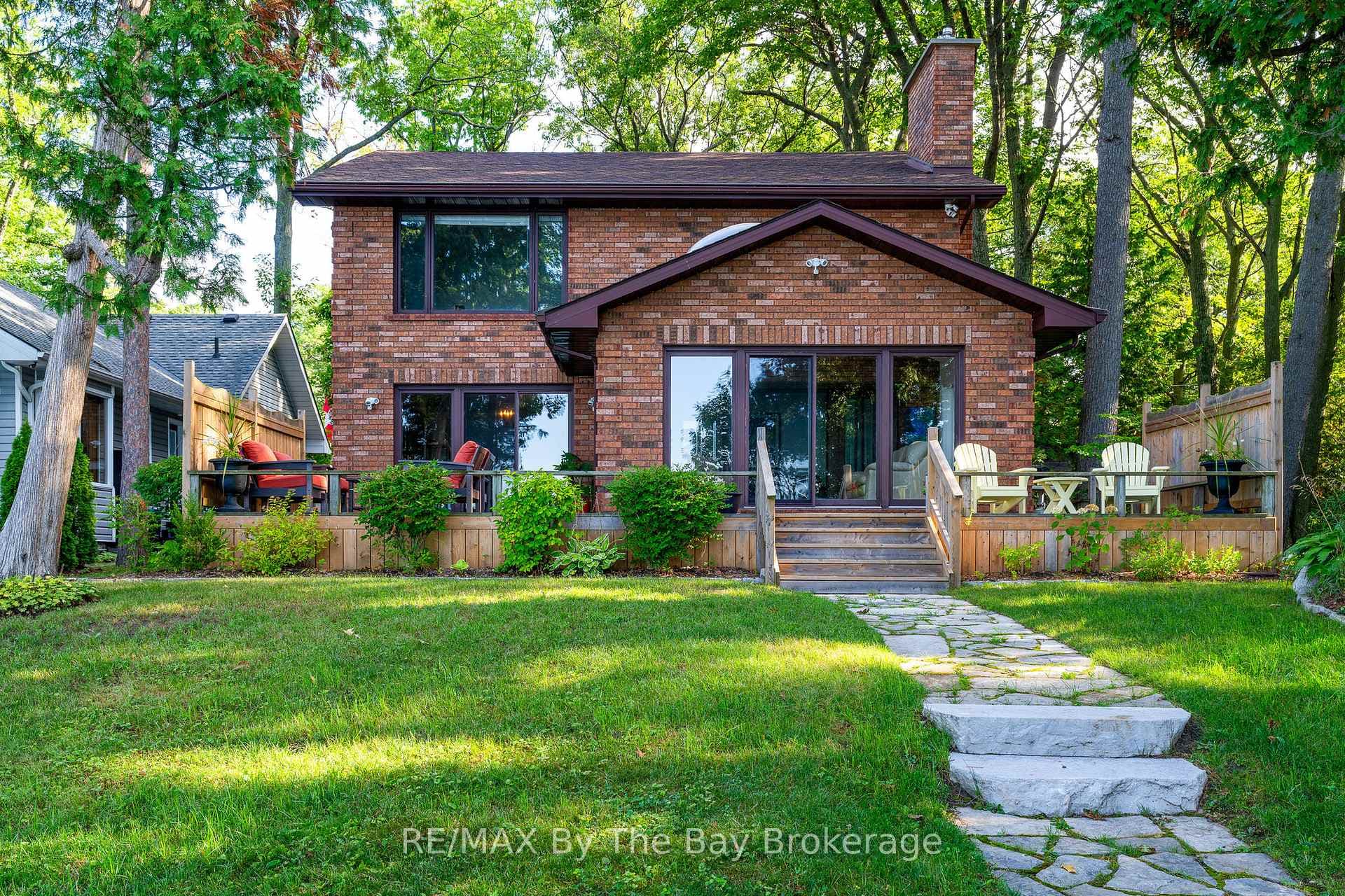 38 Willow Drive photo 8