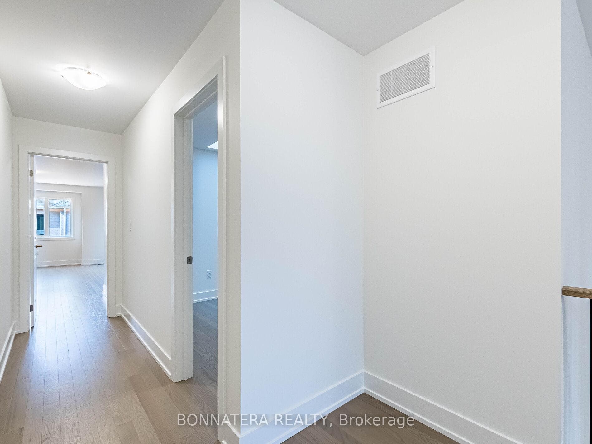 3080 Harvard Gardens photo 25